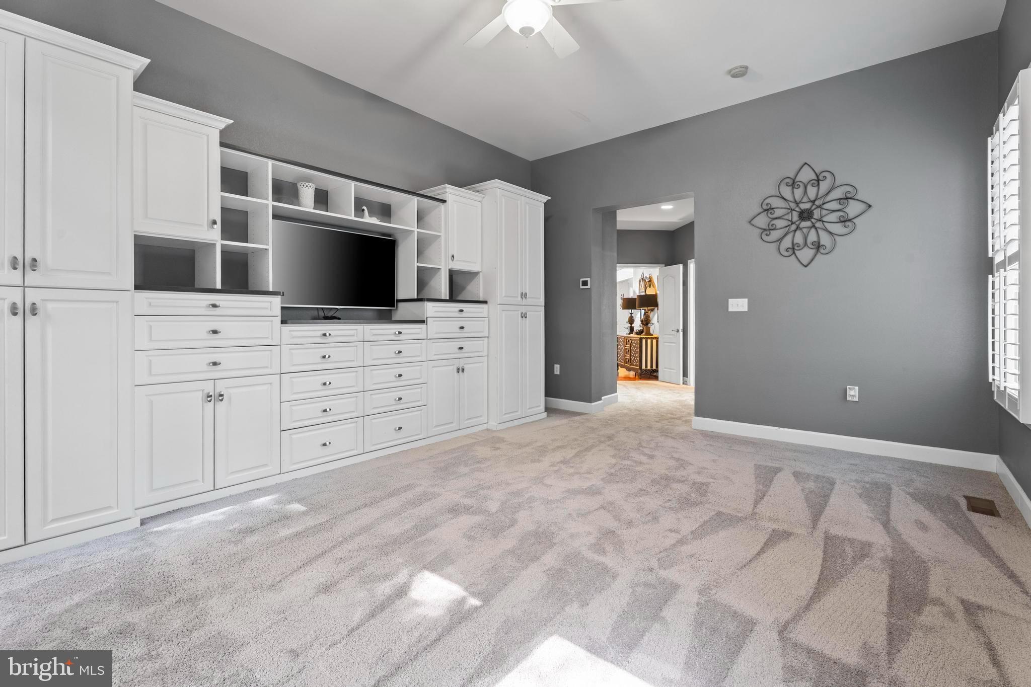 GLEN RIDDLE - Residential