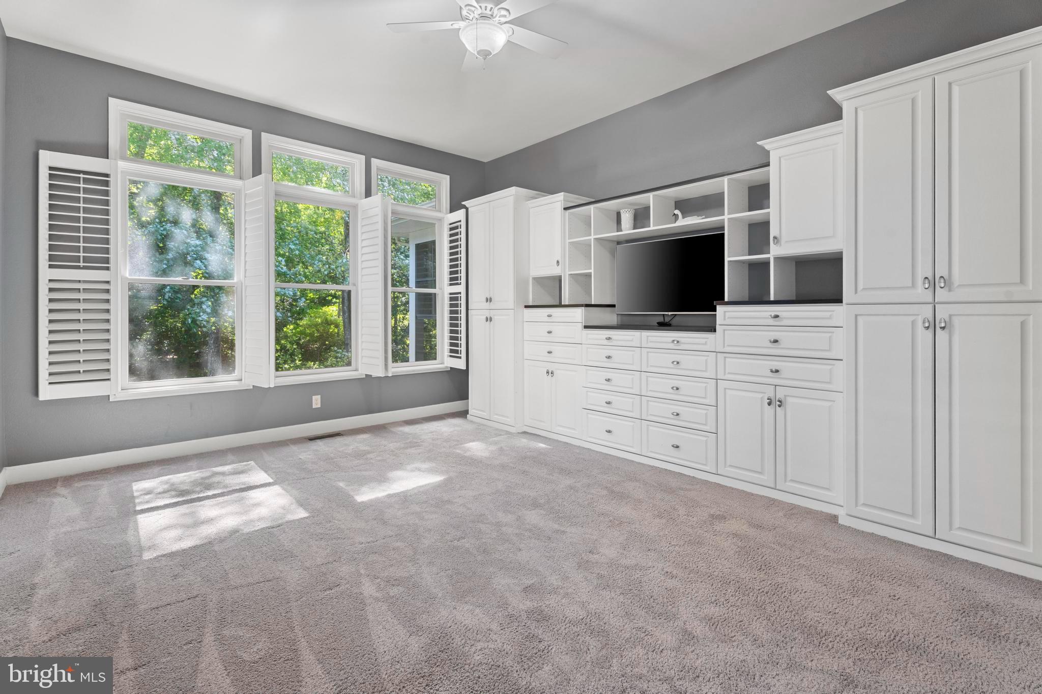 GLEN RIDDLE - Residential