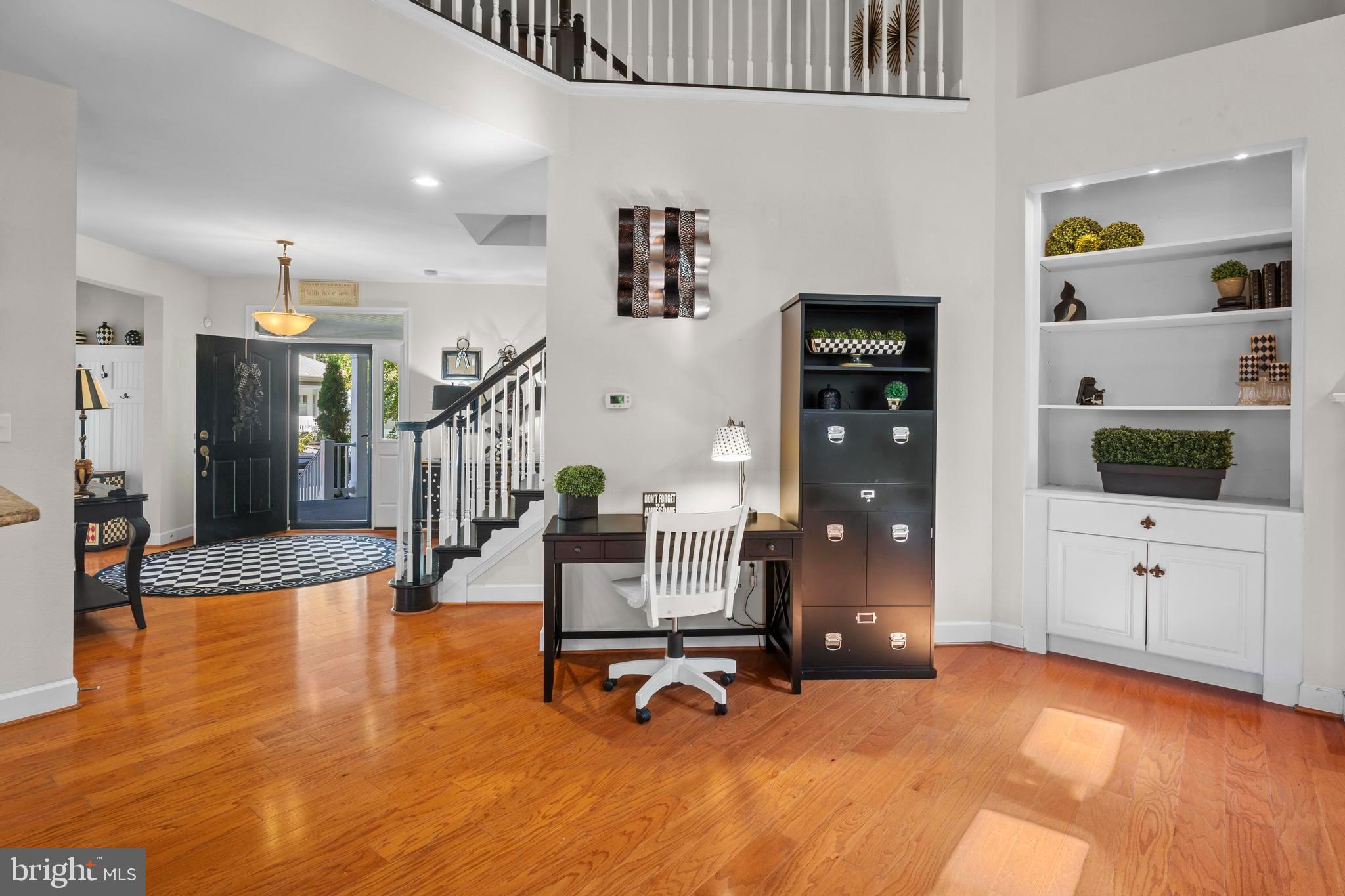 GLEN RIDDLE - Residential