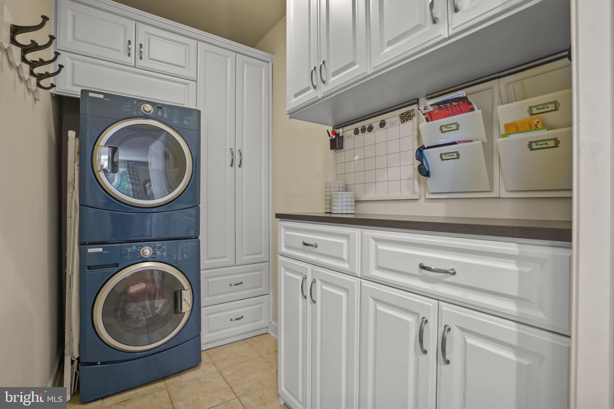 GLEN RIDDLE - Residential