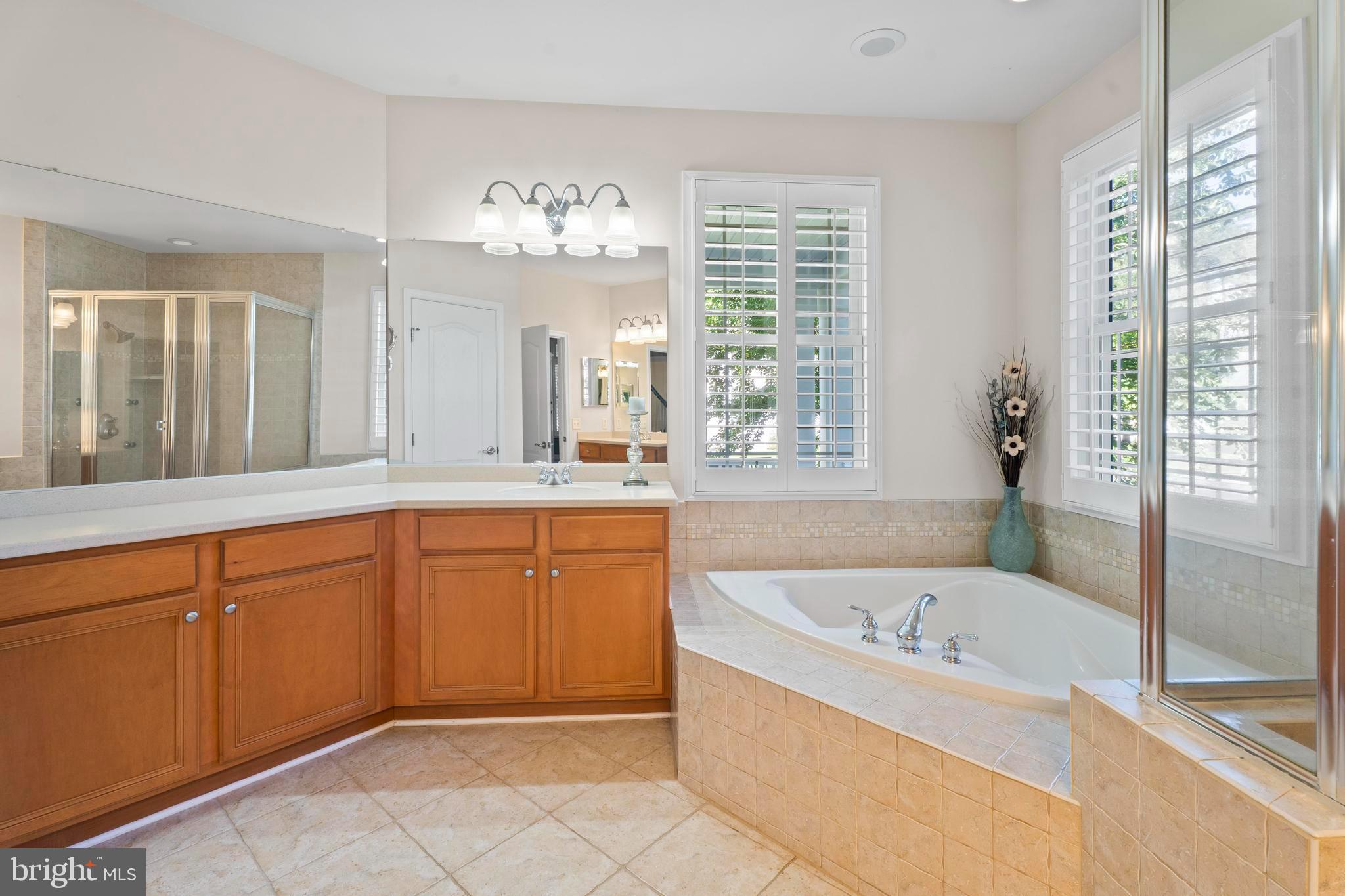 GLEN RIDDLE - Residential