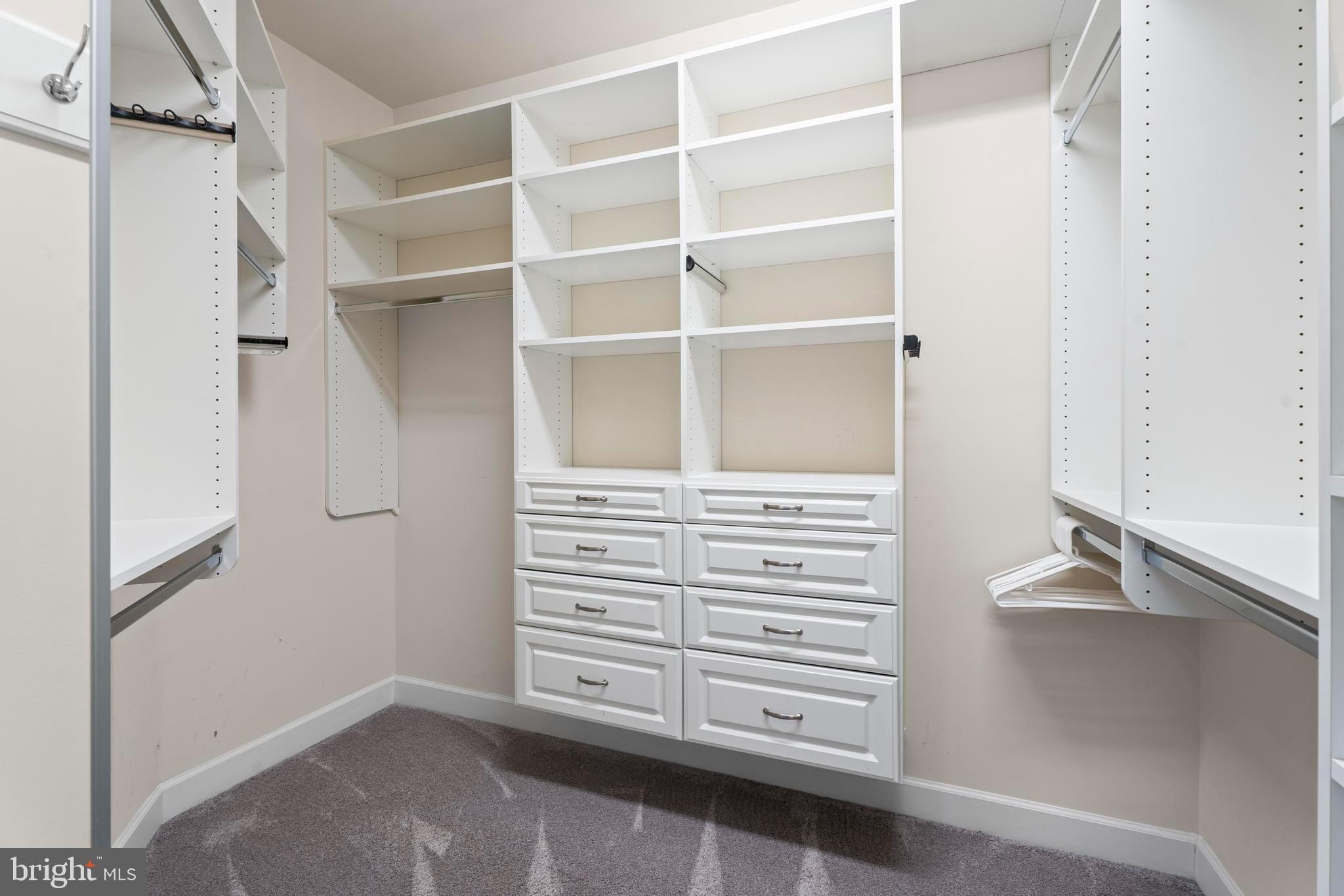 GLEN RIDDLE - Residential