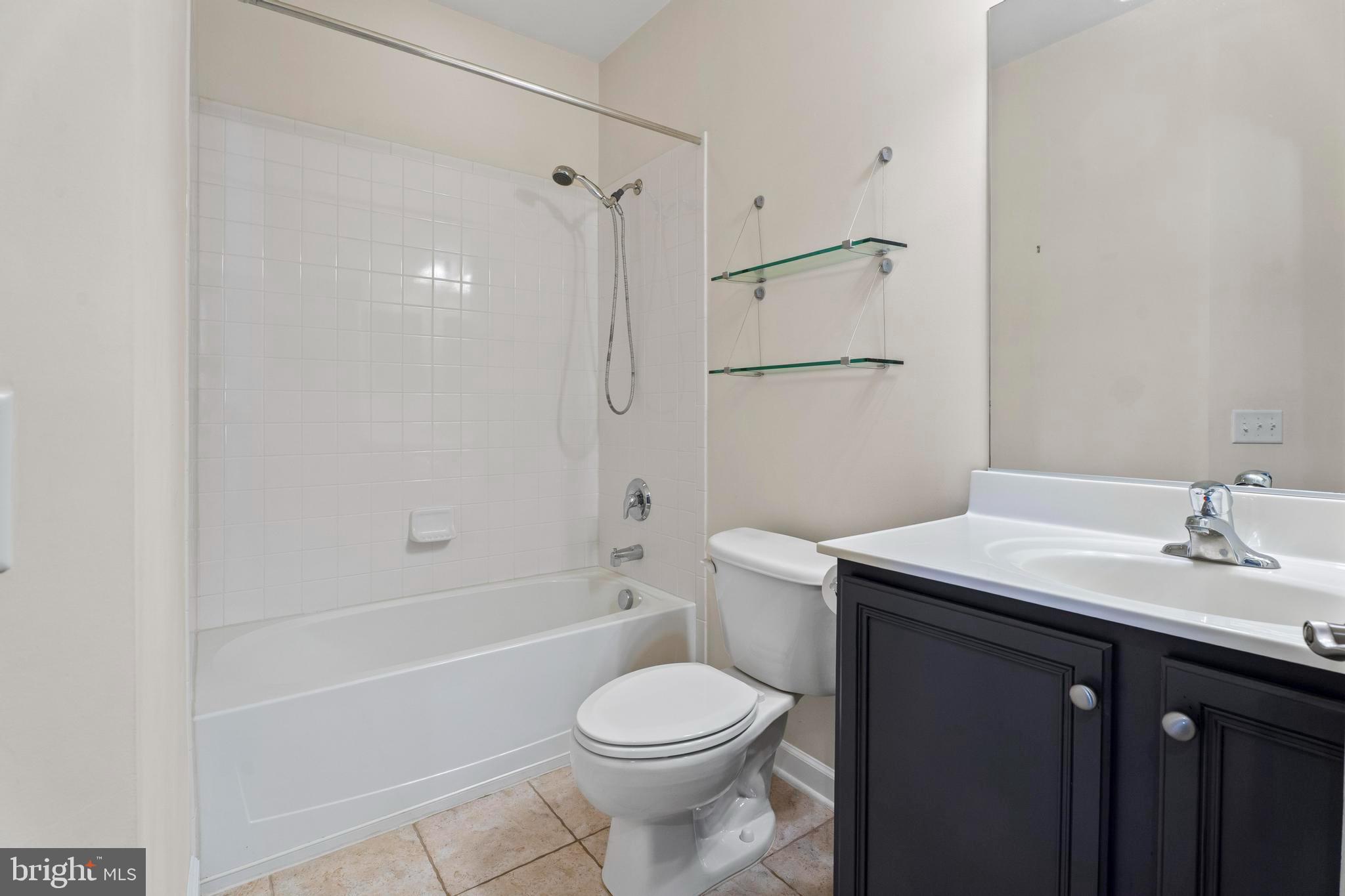 GLEN RIDDLE - Residential