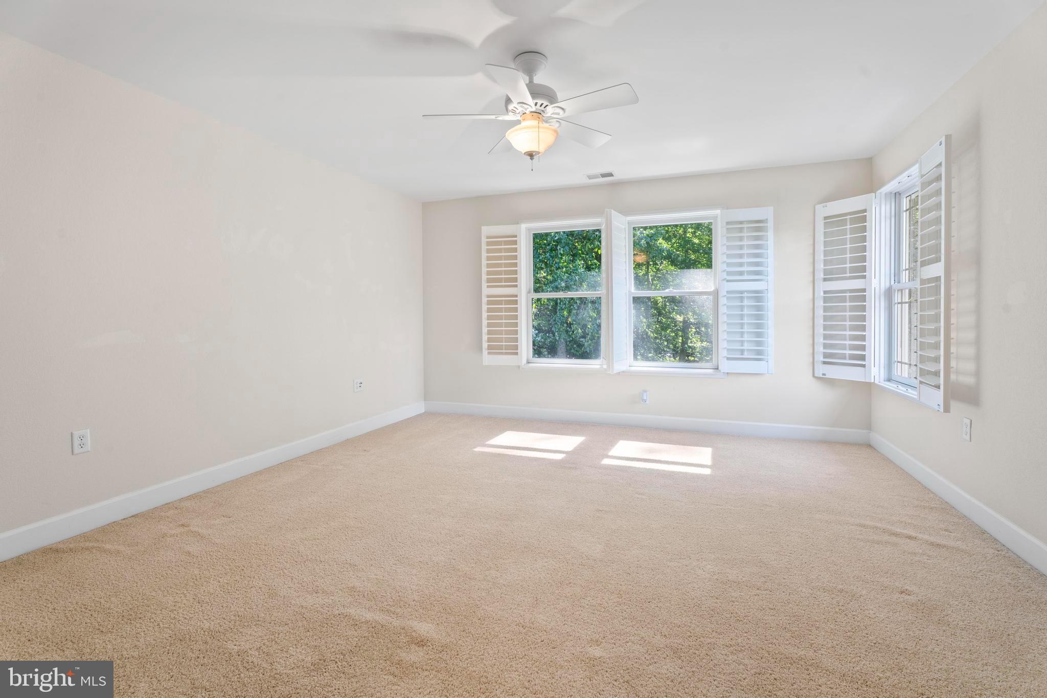 GLEN RIDDLE - Residential