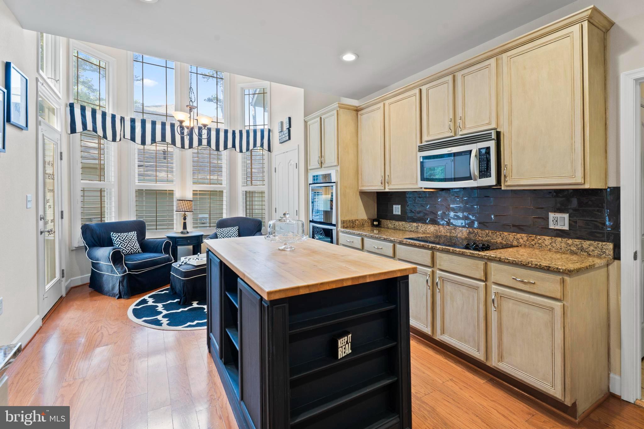 GLEN RIDDLE - Residential