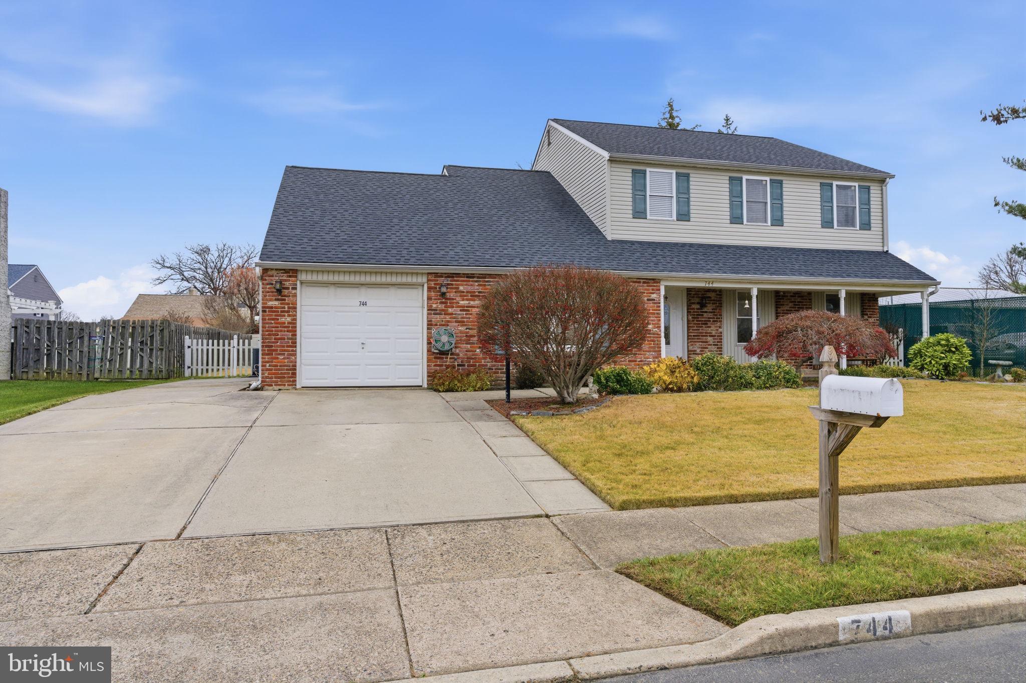 FAIRBRIDGE - Residential