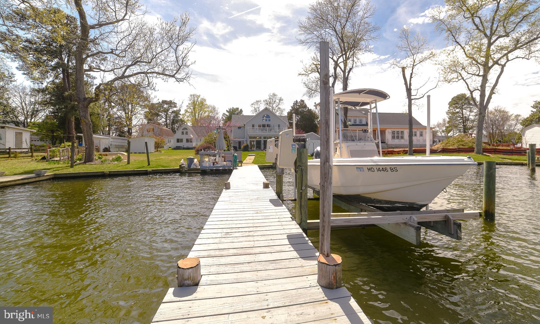 MCKAYS BEACH - Residential