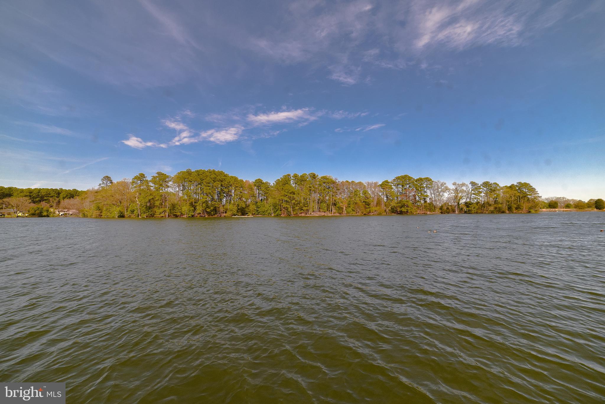 MCKAYS BEACH - Residential