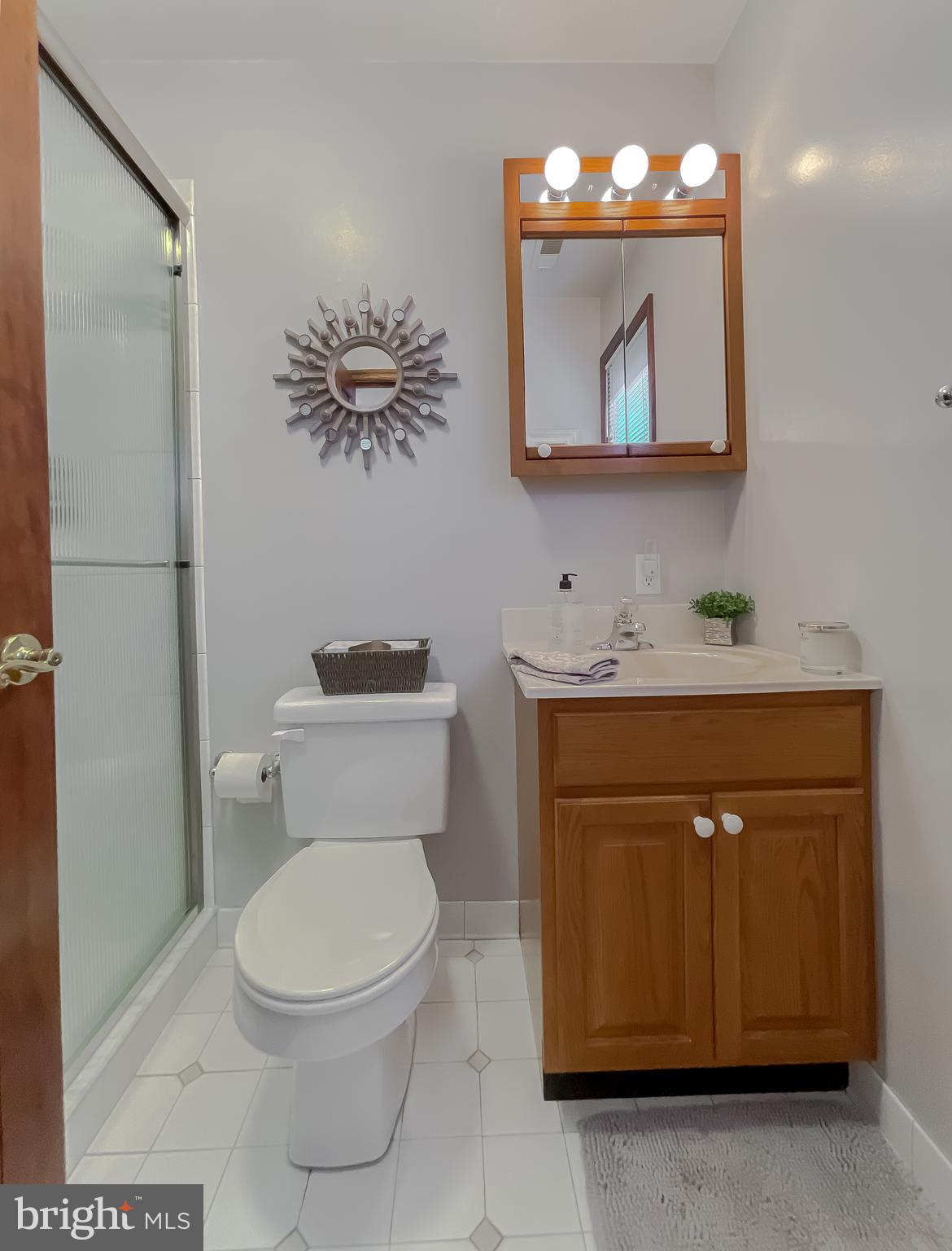 MCKAYS BEACH - Residential