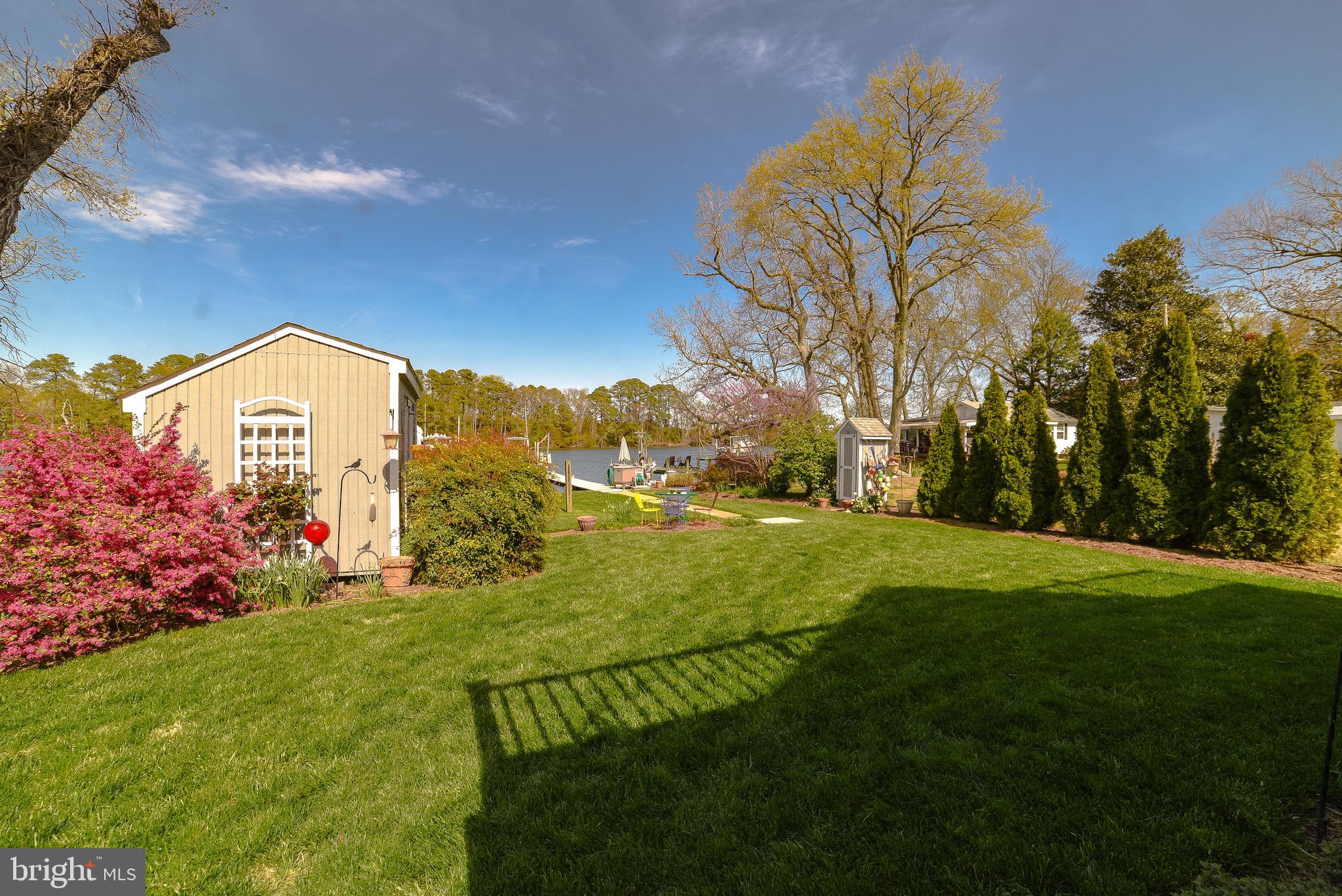 MCKAYS BEACH - Residential