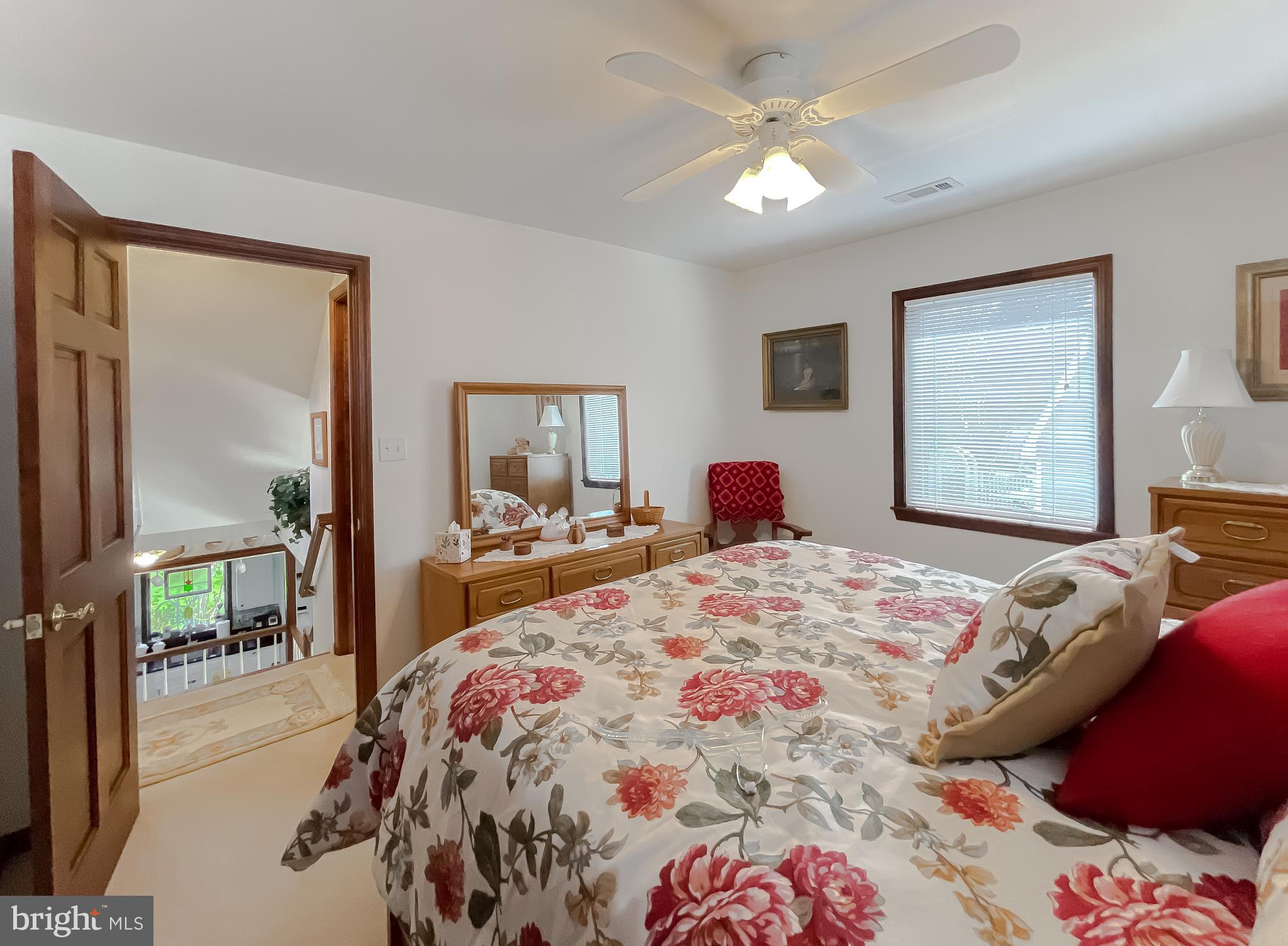 MCKAYS BEACH - Residential