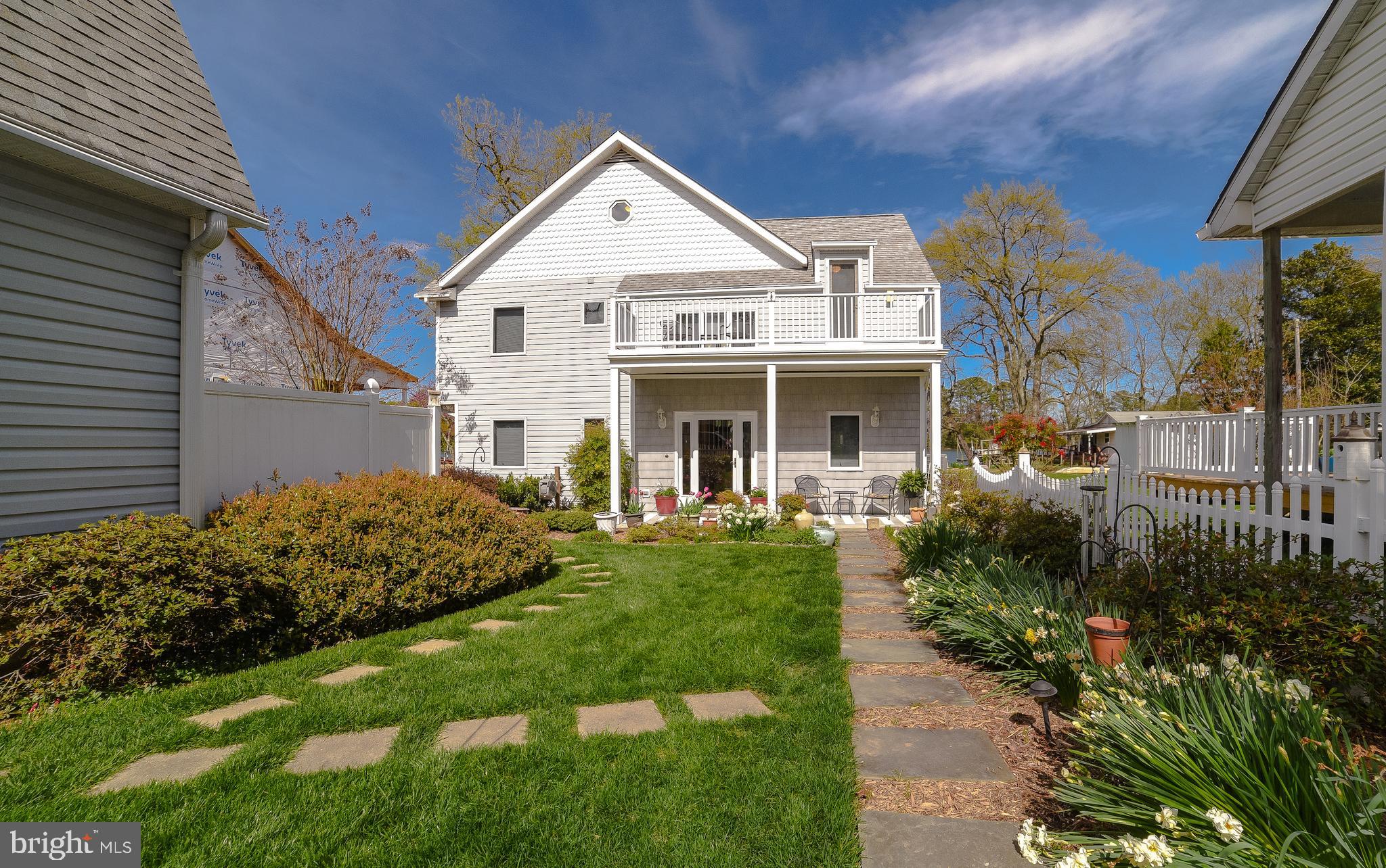 MCKAYS BEACH - Residential