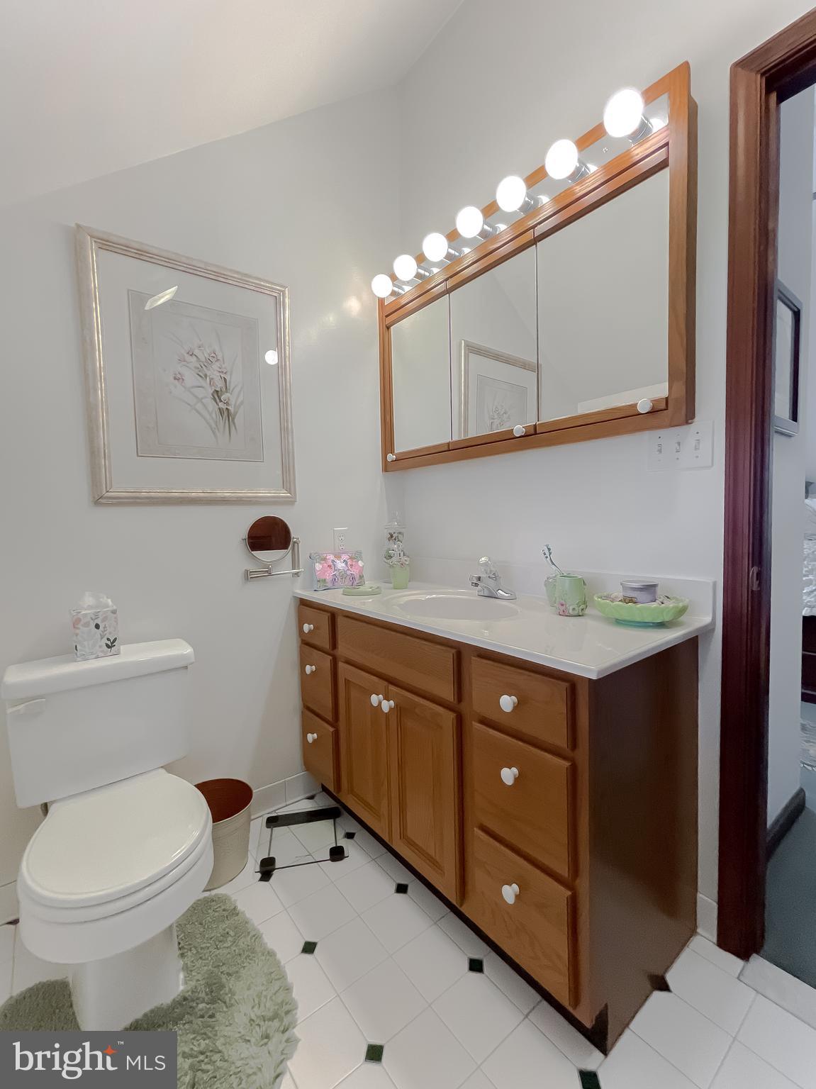 MCKAYS BEACH - Residential