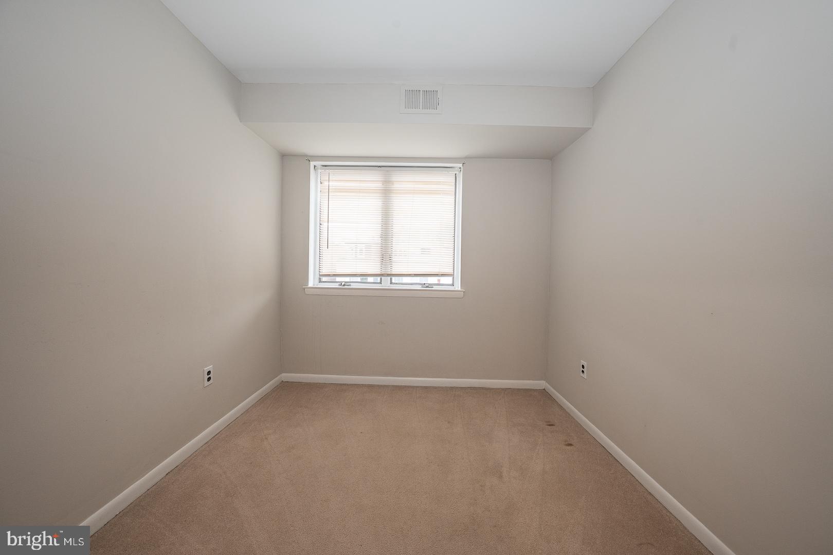 HICKORY HILL - Residential