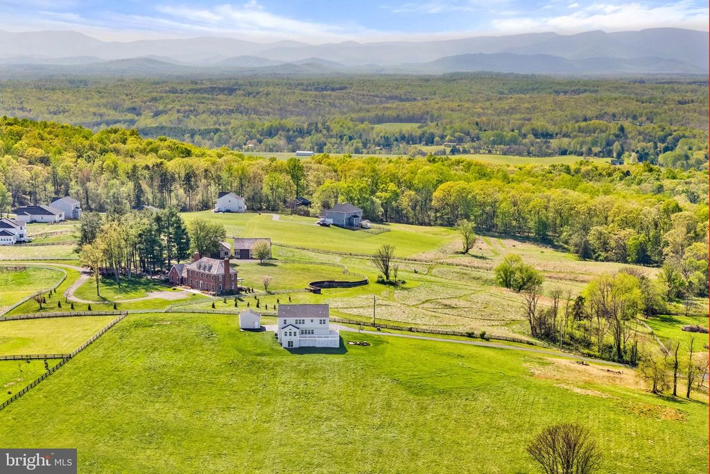 Photo of 3039 Clearview Farm Ln, WARRENTON, VA 20186 (MLS # VAFQ2021320)