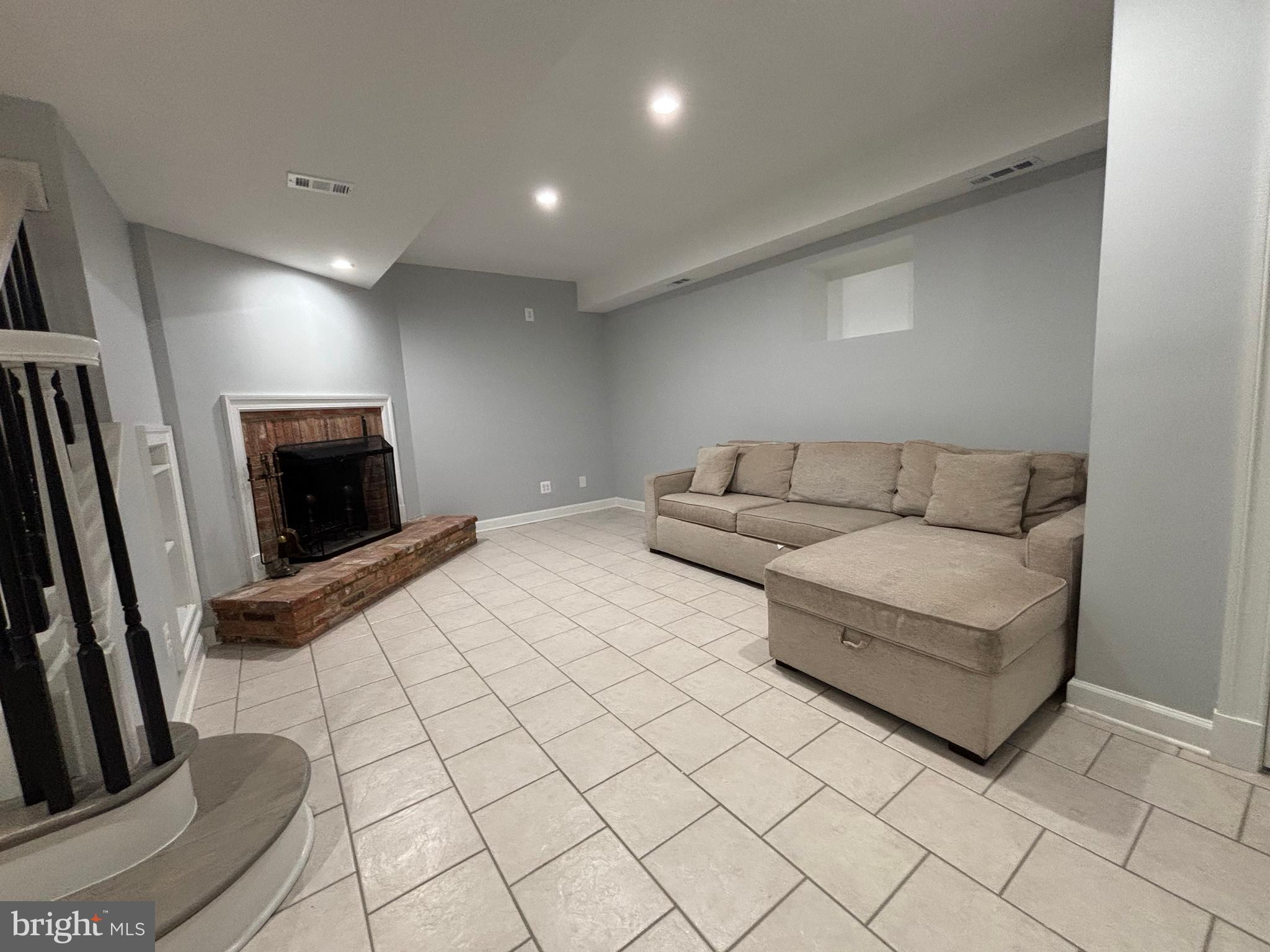 BEALLMOUNT - Residential