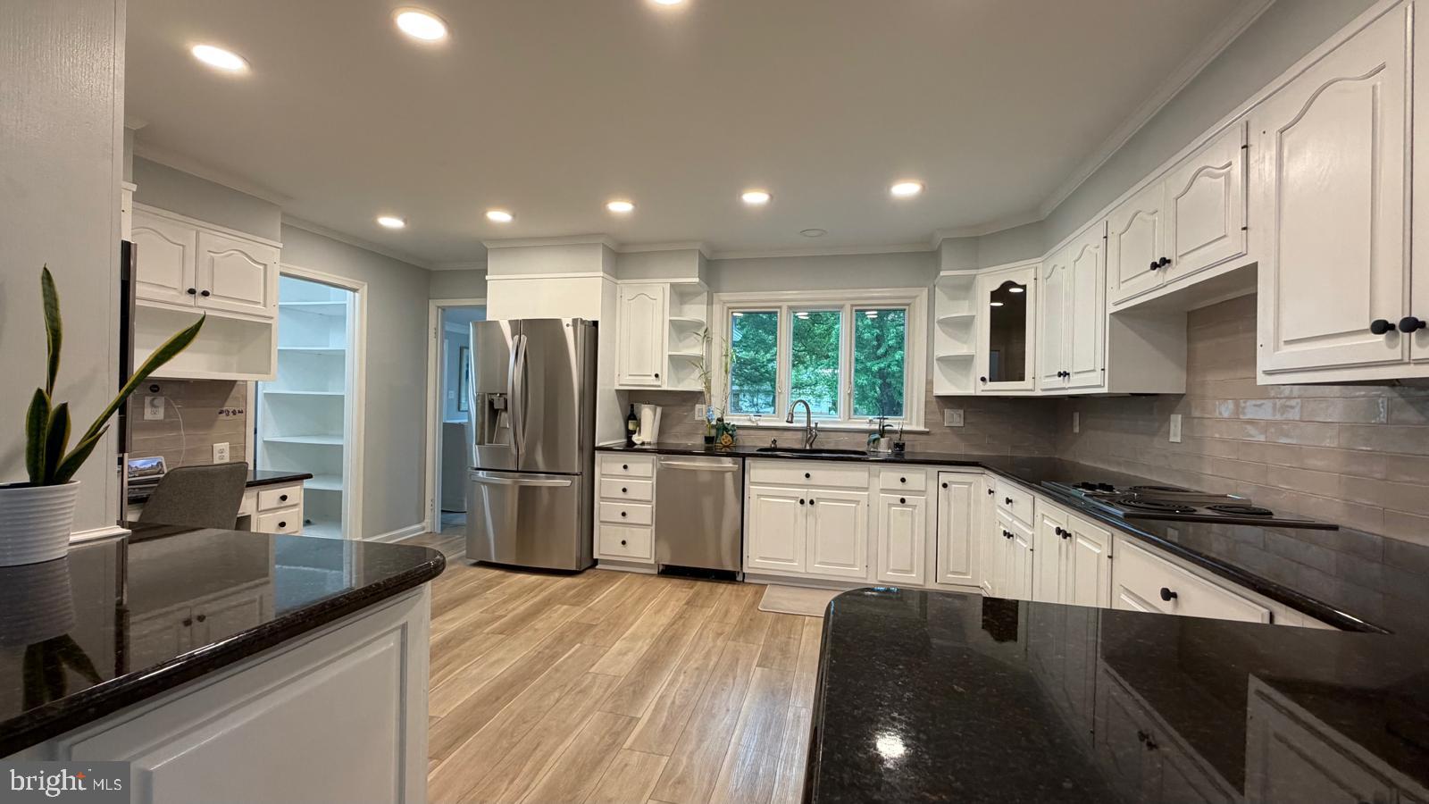 BEALLMOUNT - Residential