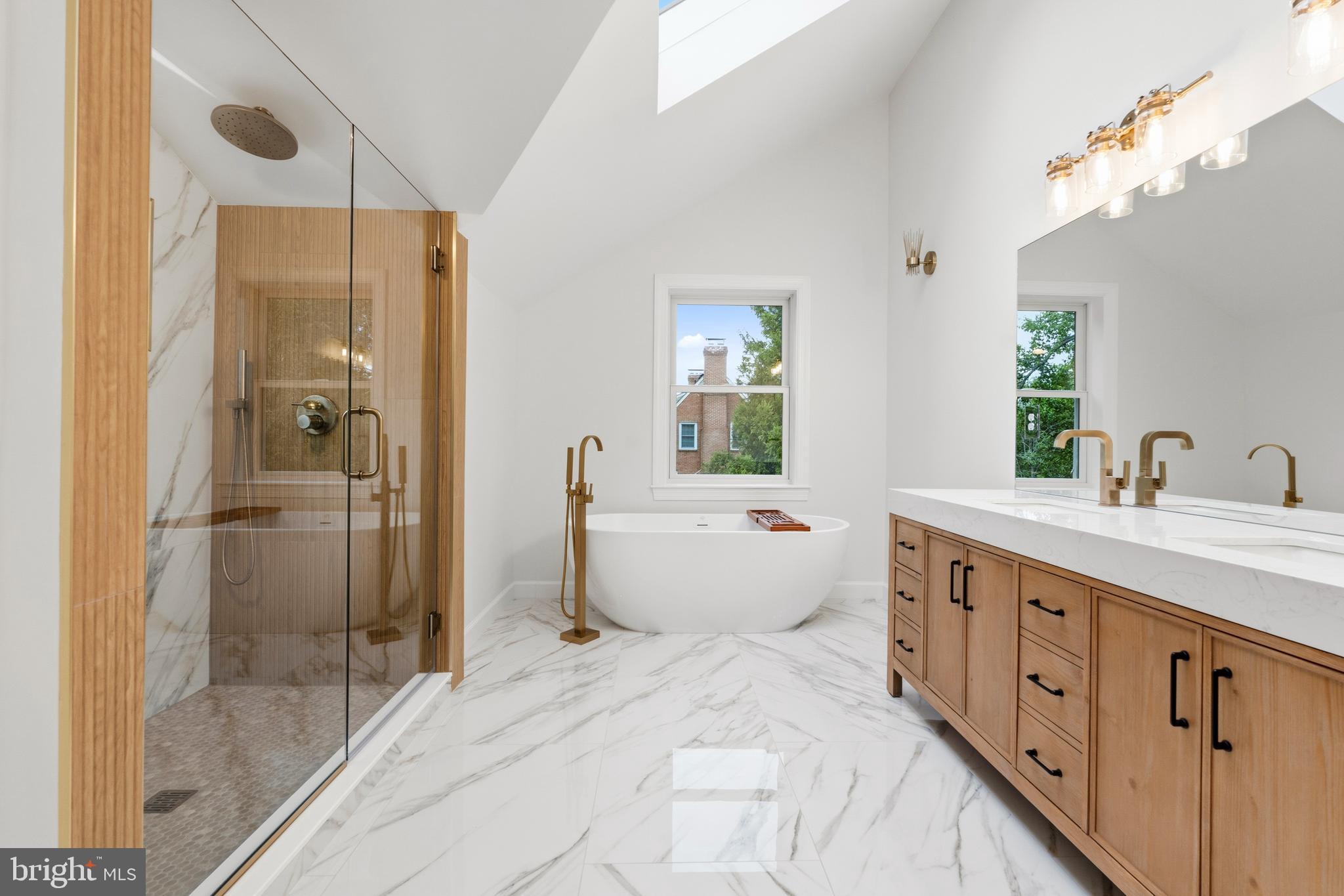 BEALLMOUNT - Residential