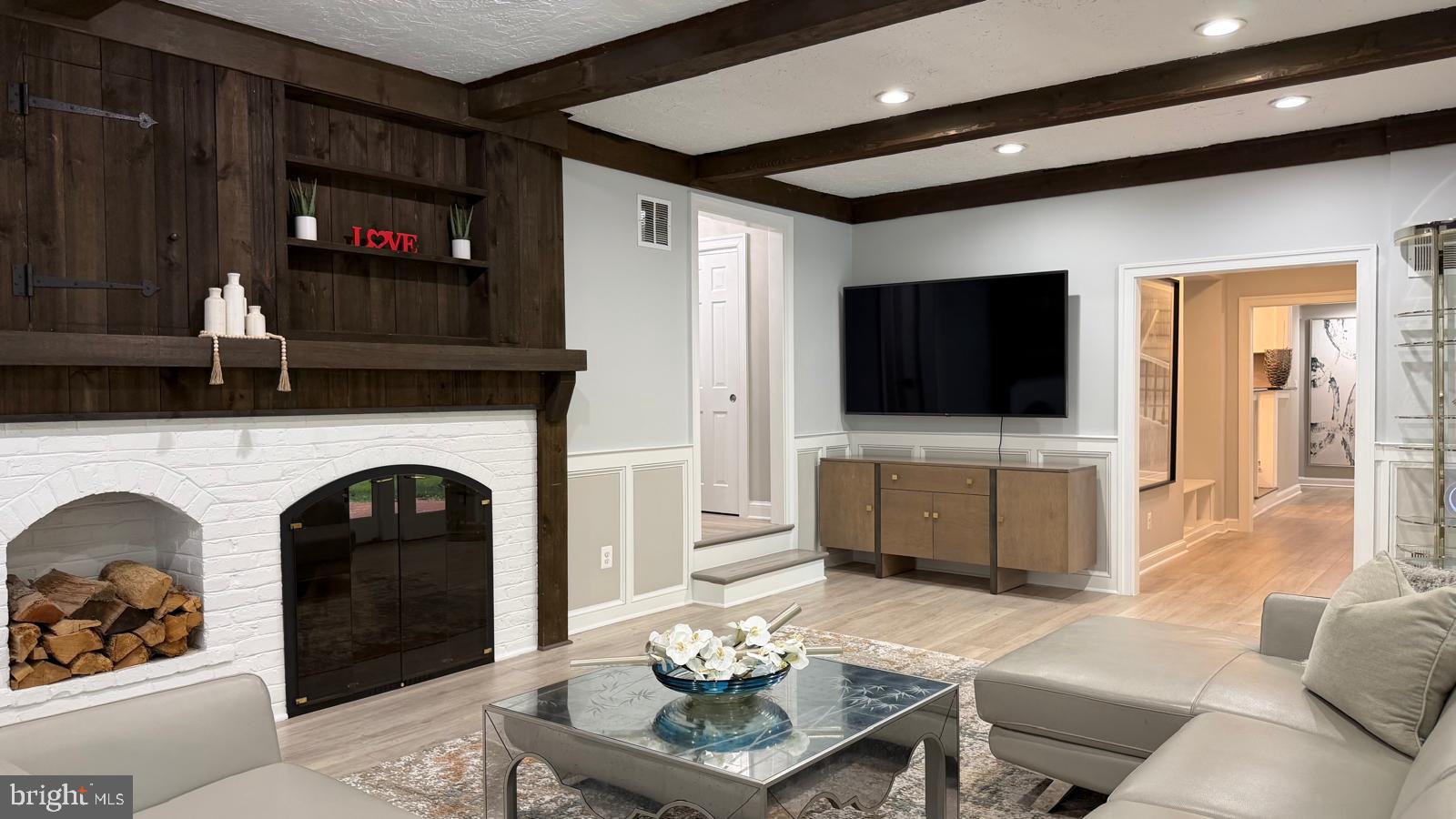 BEALLMOUNT - Residential