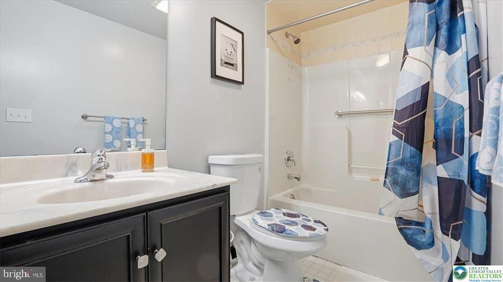 FAWN RIDGE ESTATES - Residential