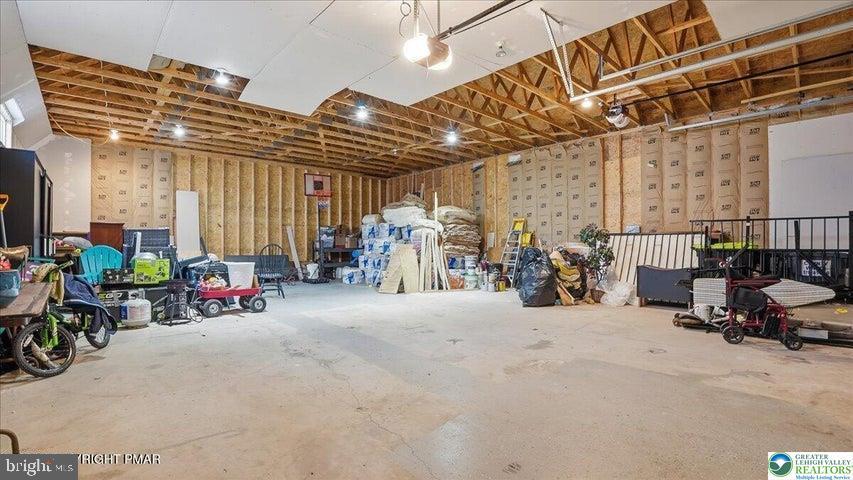 FAWN RIDGE ESTATES - Residential