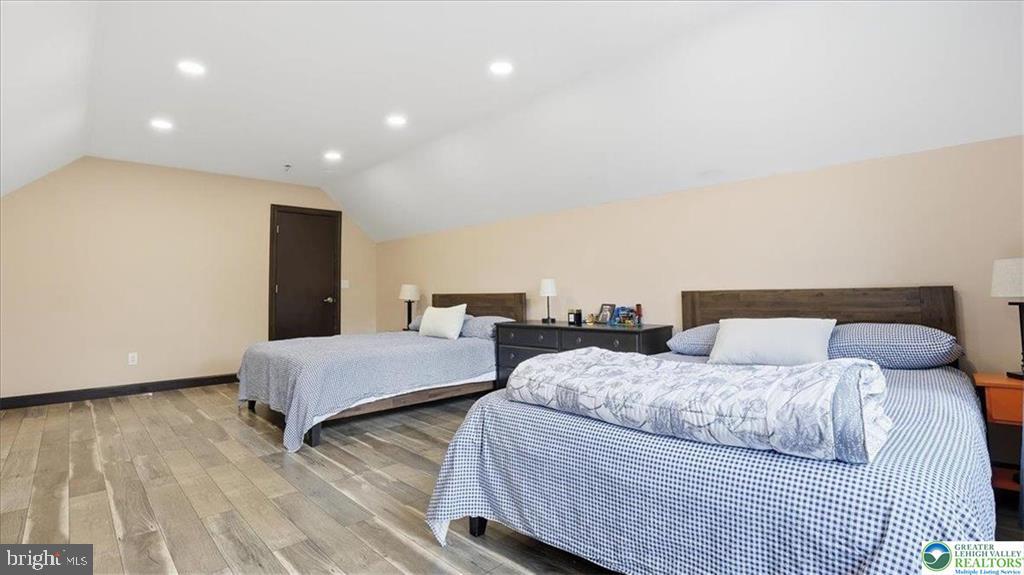 FAWN RIDGE ESTATES - Residential