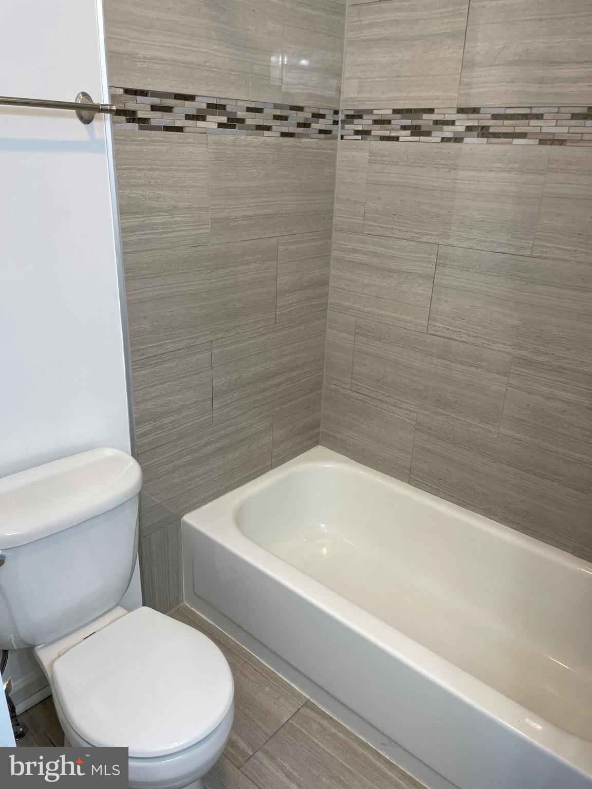 SEQUOIA LEA - Residential Lease