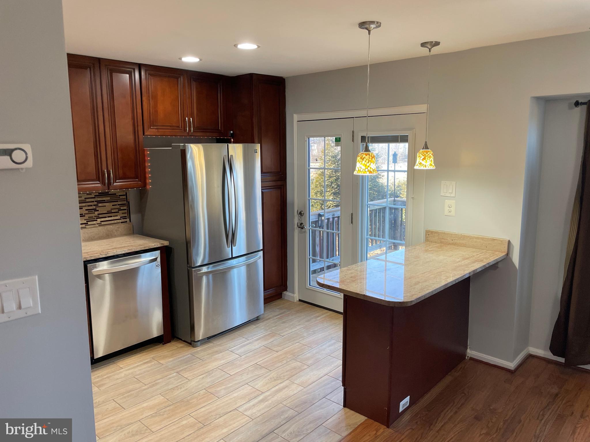 SEQUOIA LEA - Residential Lease