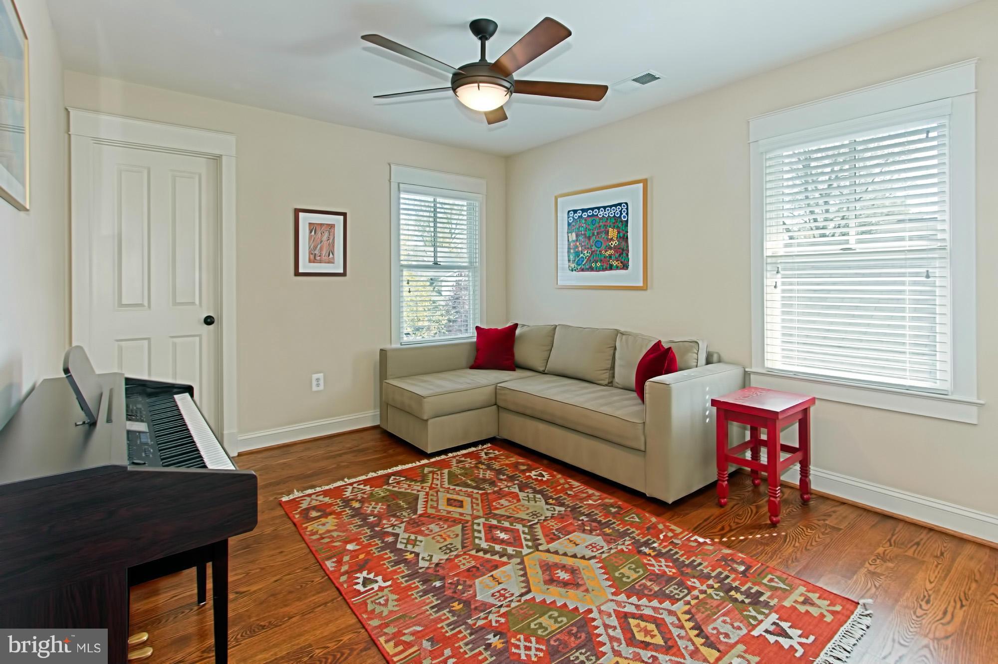 TEMPLE PARK - Residential