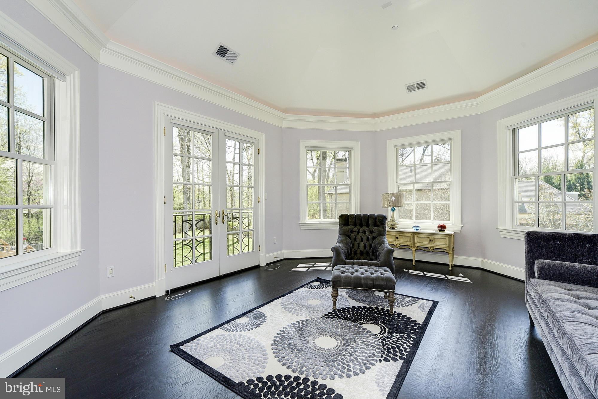 BRADLEY HILLS GROVE - Residential