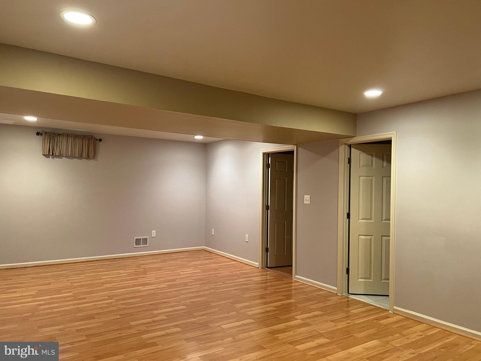 QUINCE ORCHARD PARK - Residential Lease