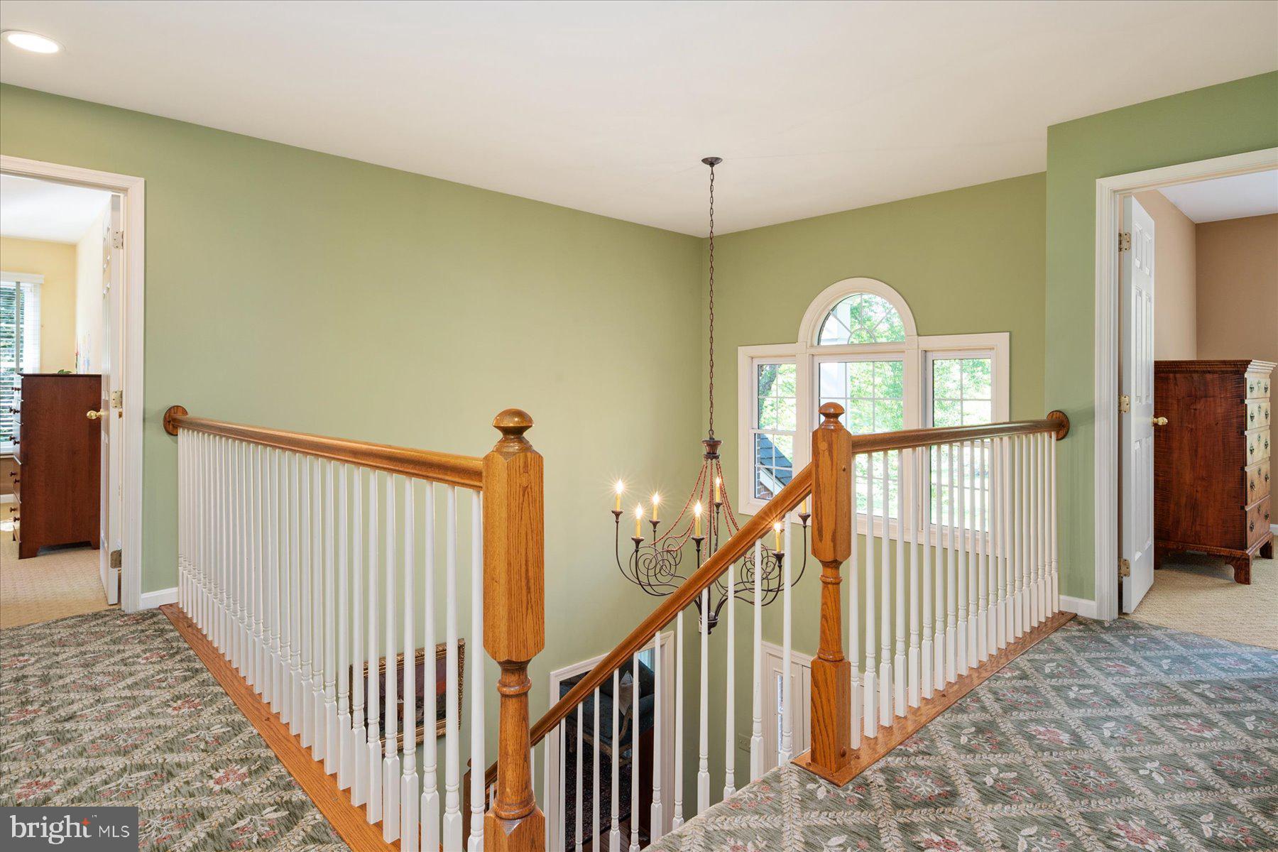 ASHLEIGH KNOLLS - Residential