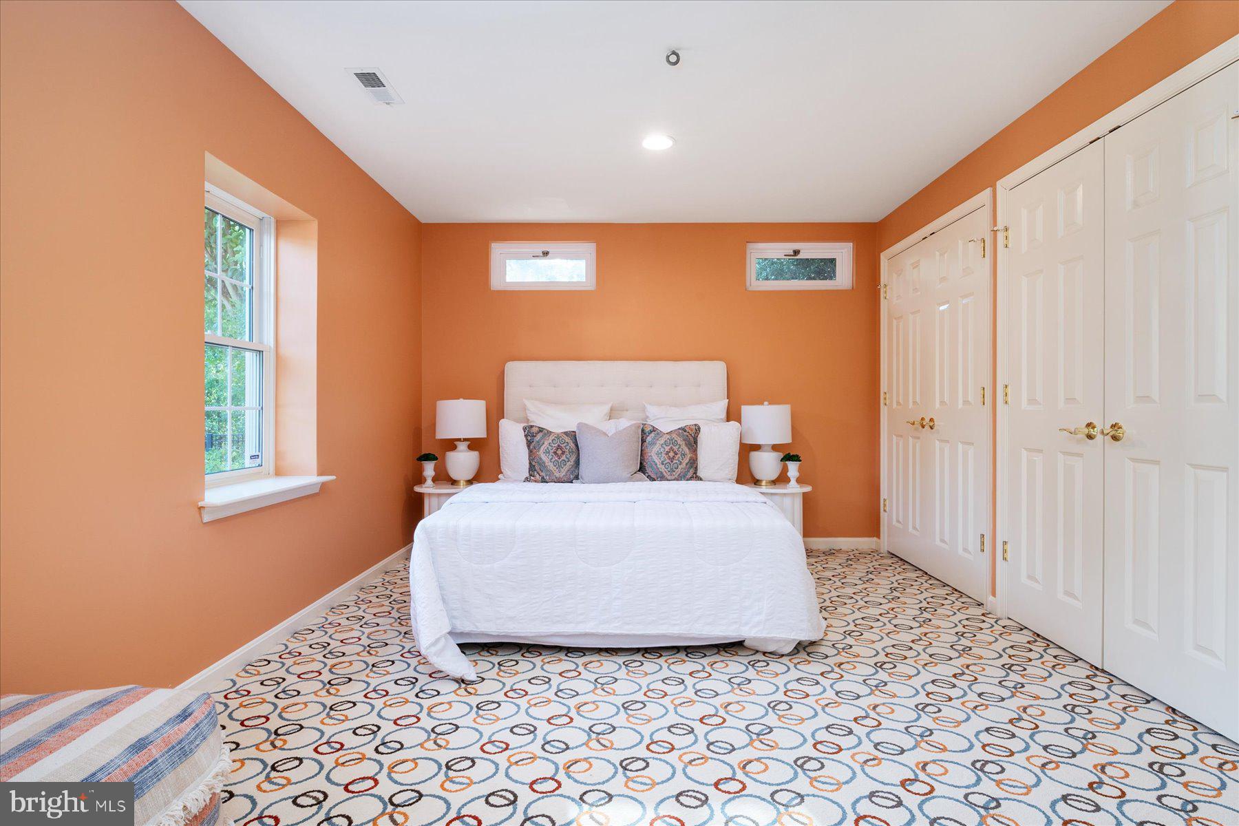 ASHLEIGH KNOLLS - Residential