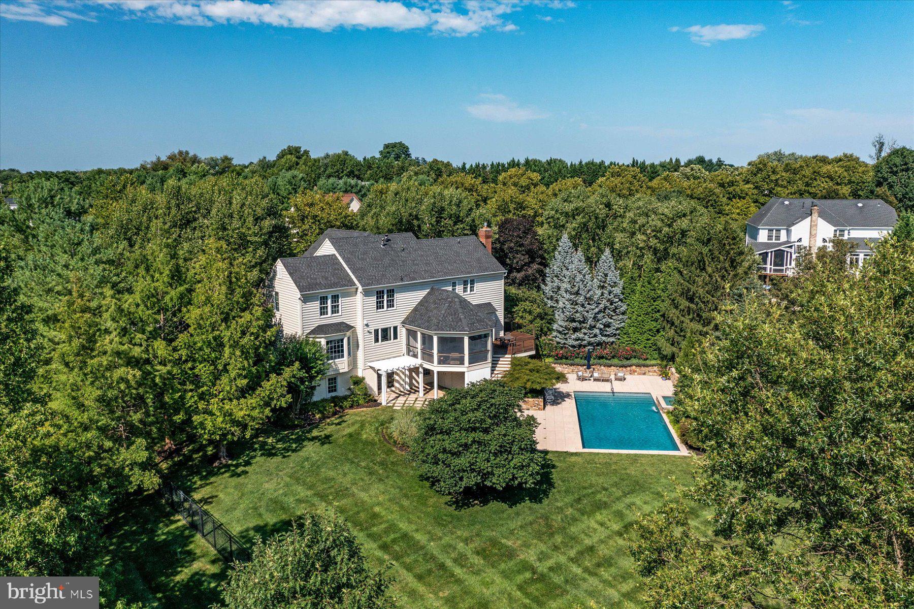 ASHLEIGH KNOLLS - Residential