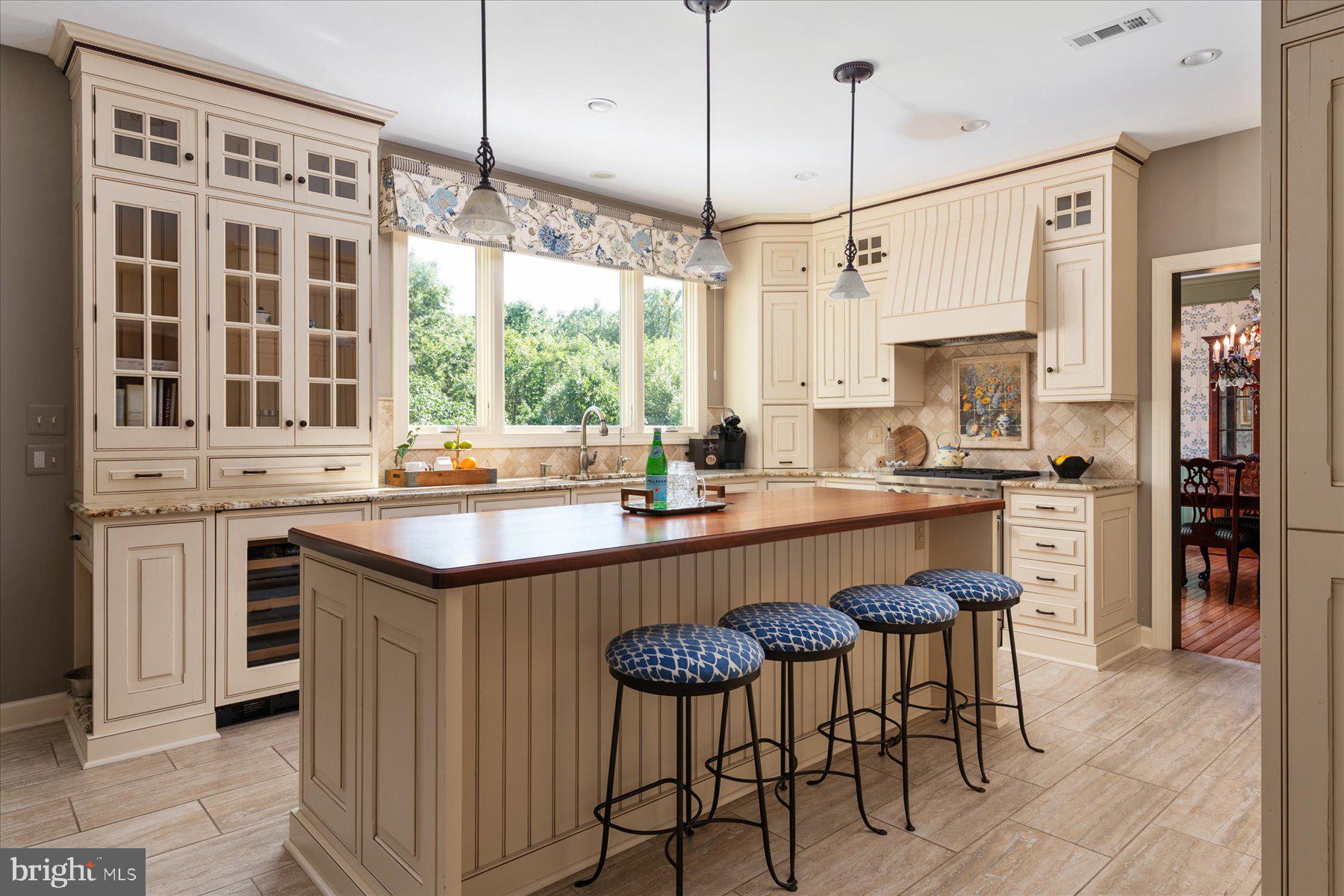 ASHLEIGH KNOLLS - Residential