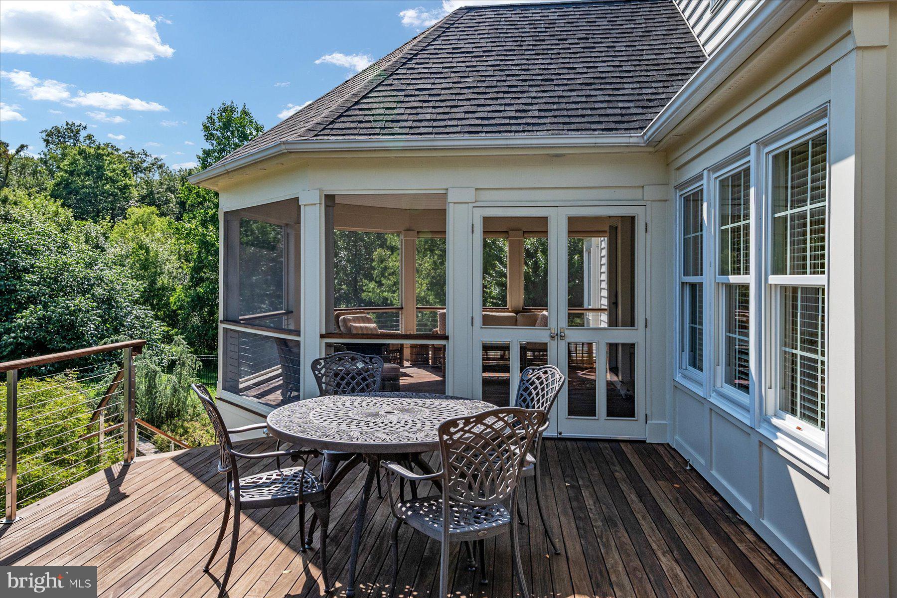 ASHLEIGH KNOLLS - Residential