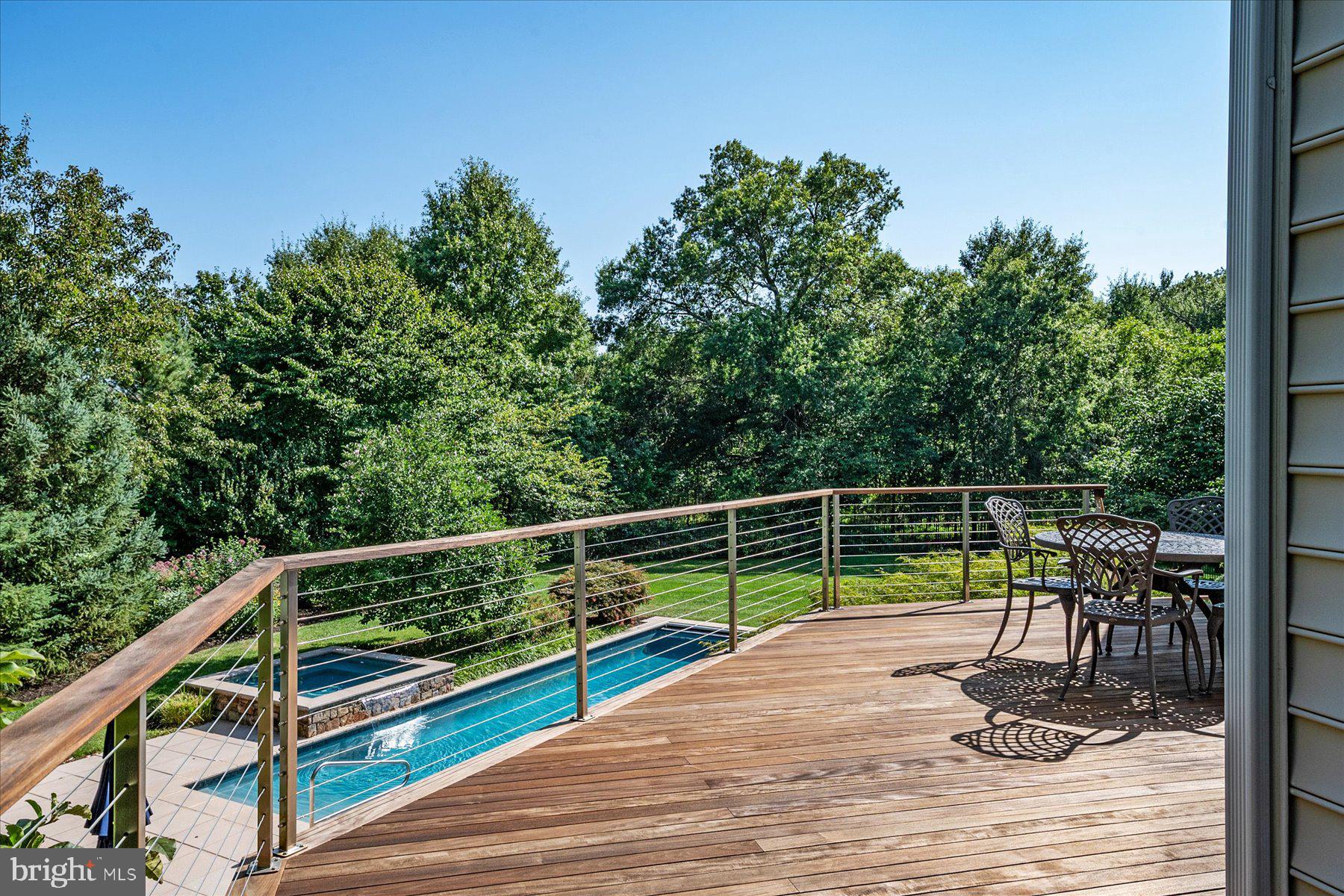 ASHLEIGH KNOLLS - Residential