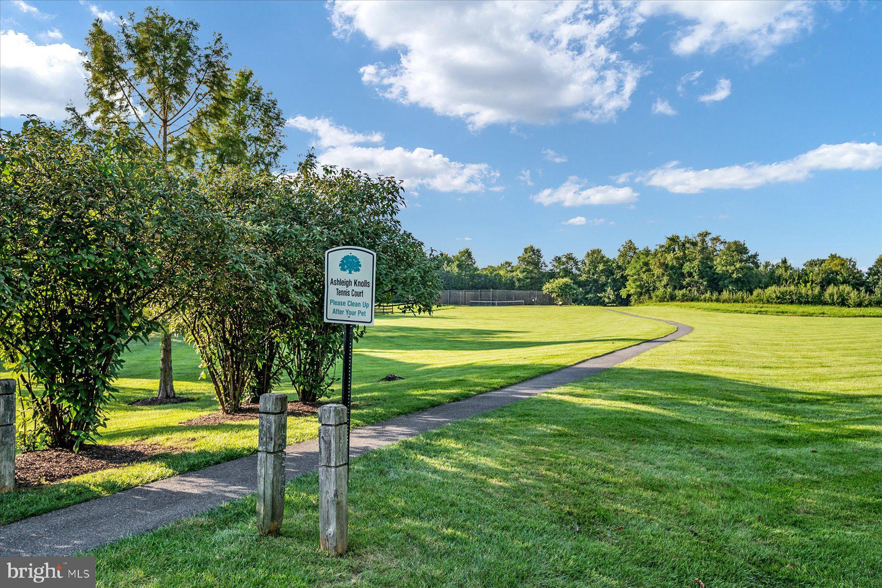 ASHLEIGH KNOLLS - Residential