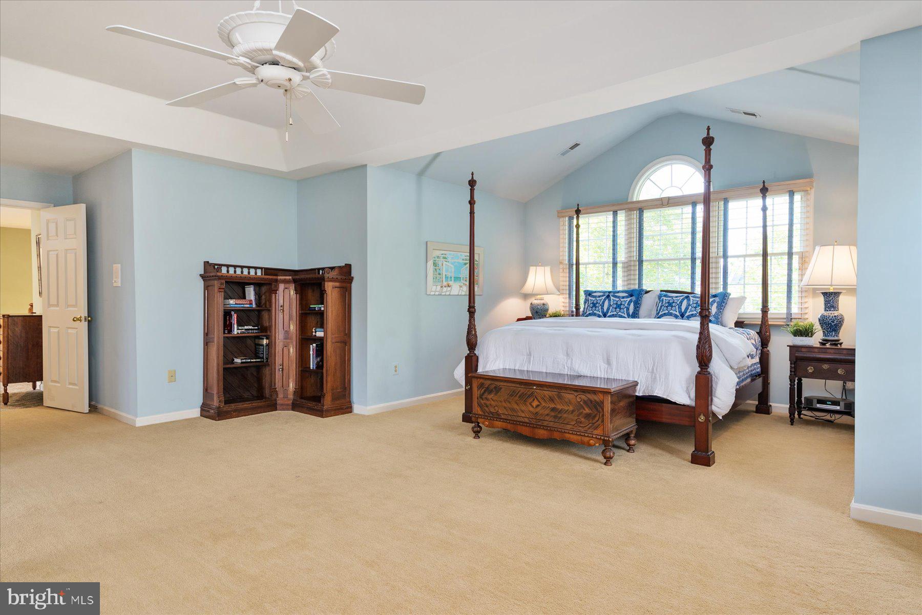 ASHLEIGH KNOLLS - Residential