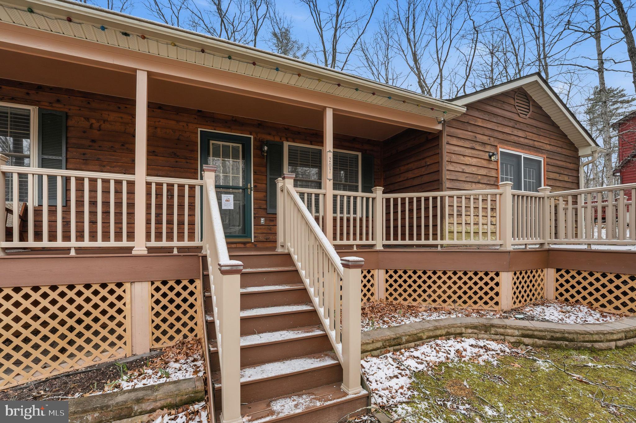 LAKE HOLIDAY ESTATES - Residential