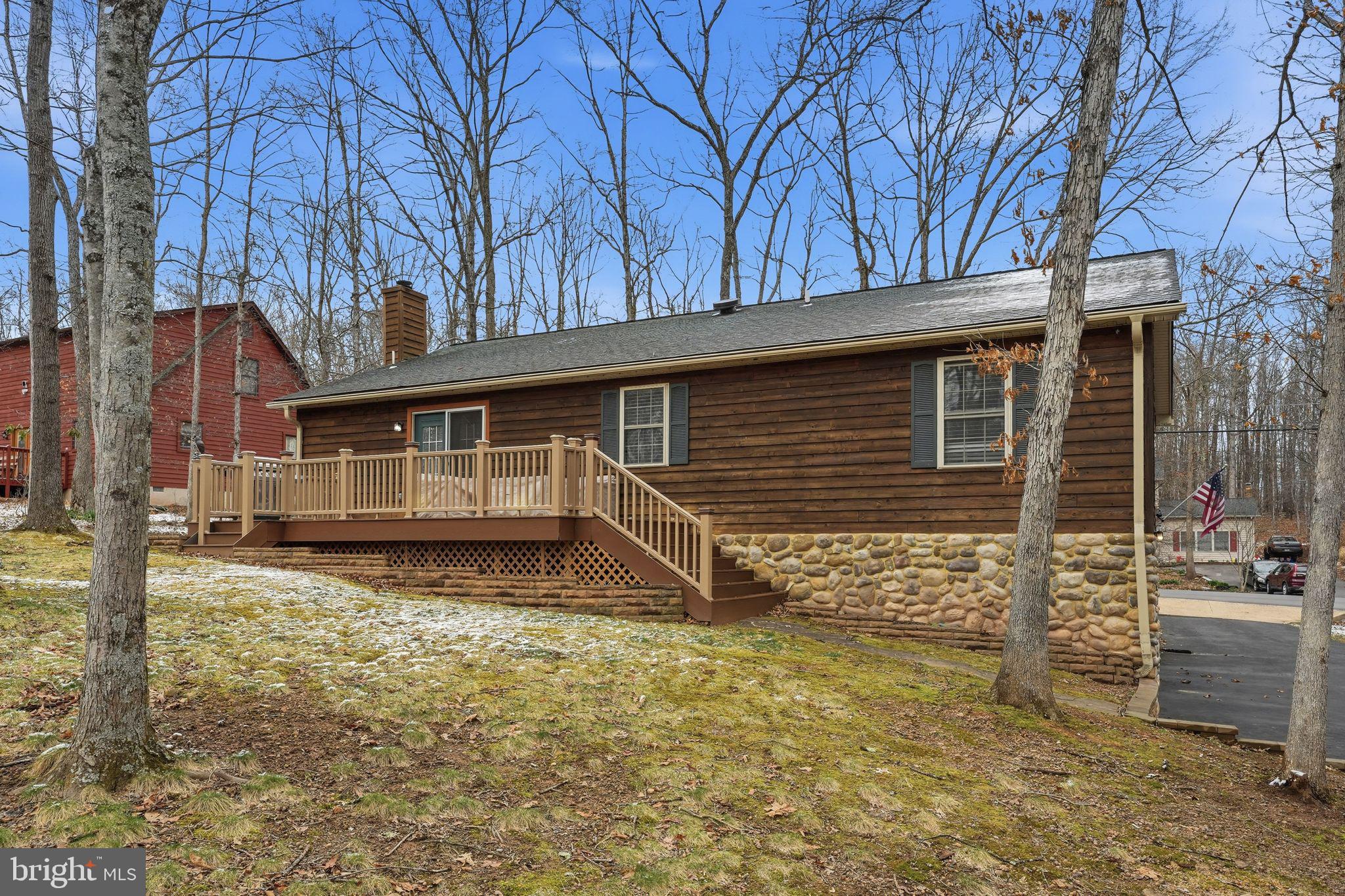 LAKE HOLIDAY ESTATES - Residential