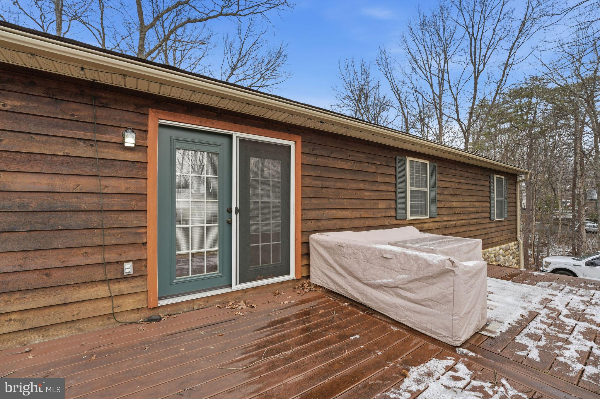 LAKE HOLIDAY ESTATES - Residential