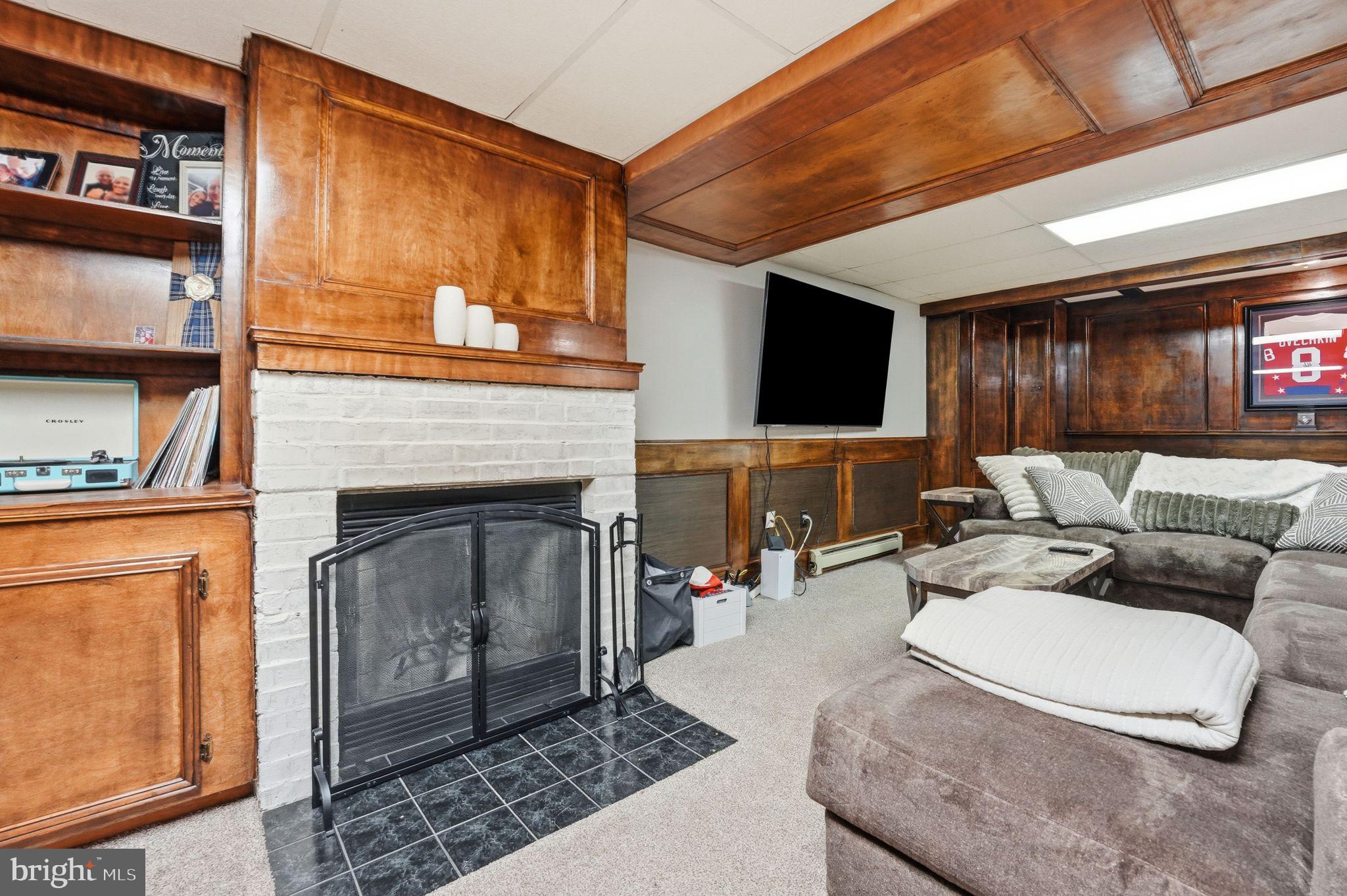 LAKE HOLIDAY ESTATES - Residential