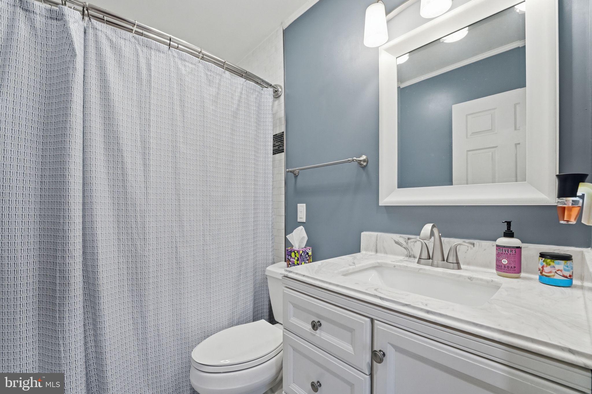 LAKE HOLIDAY ESTATES - Residential