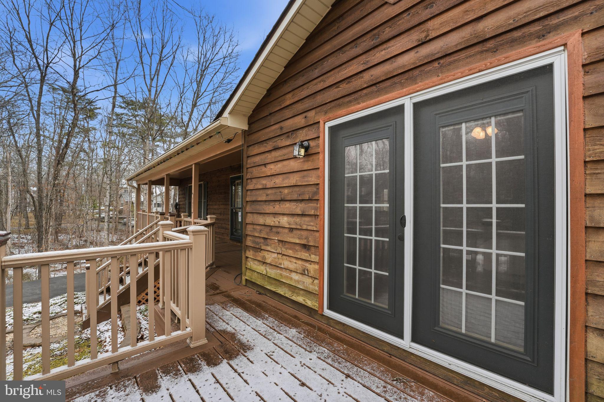 LAKE HOLIDAY ESTATES - Residential