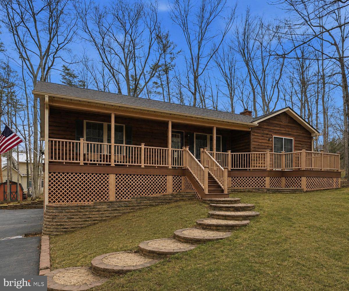 LAKE HOLIDAY ESTATES - Residential