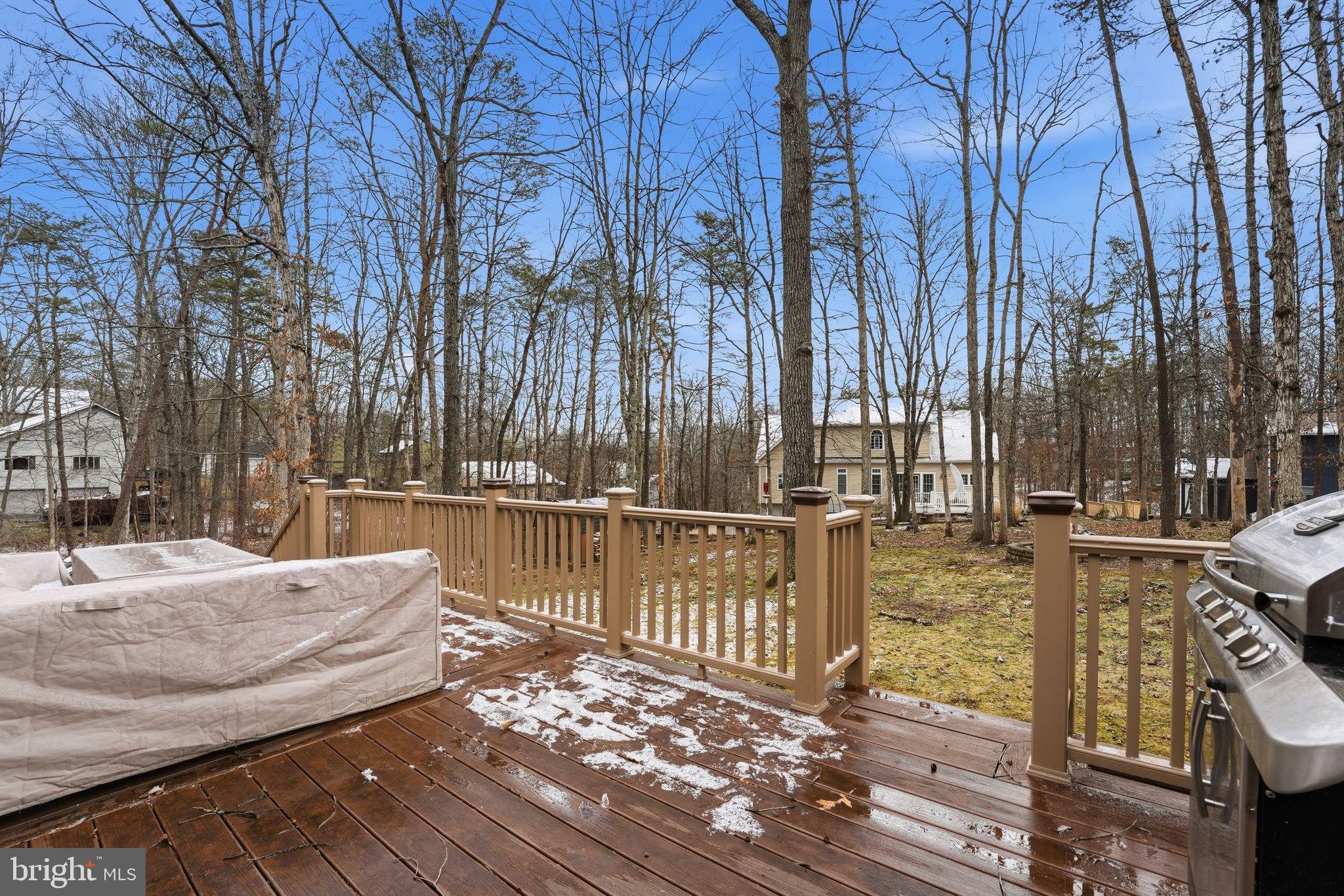 LAKE HOLIDAY ESTATES - Residential