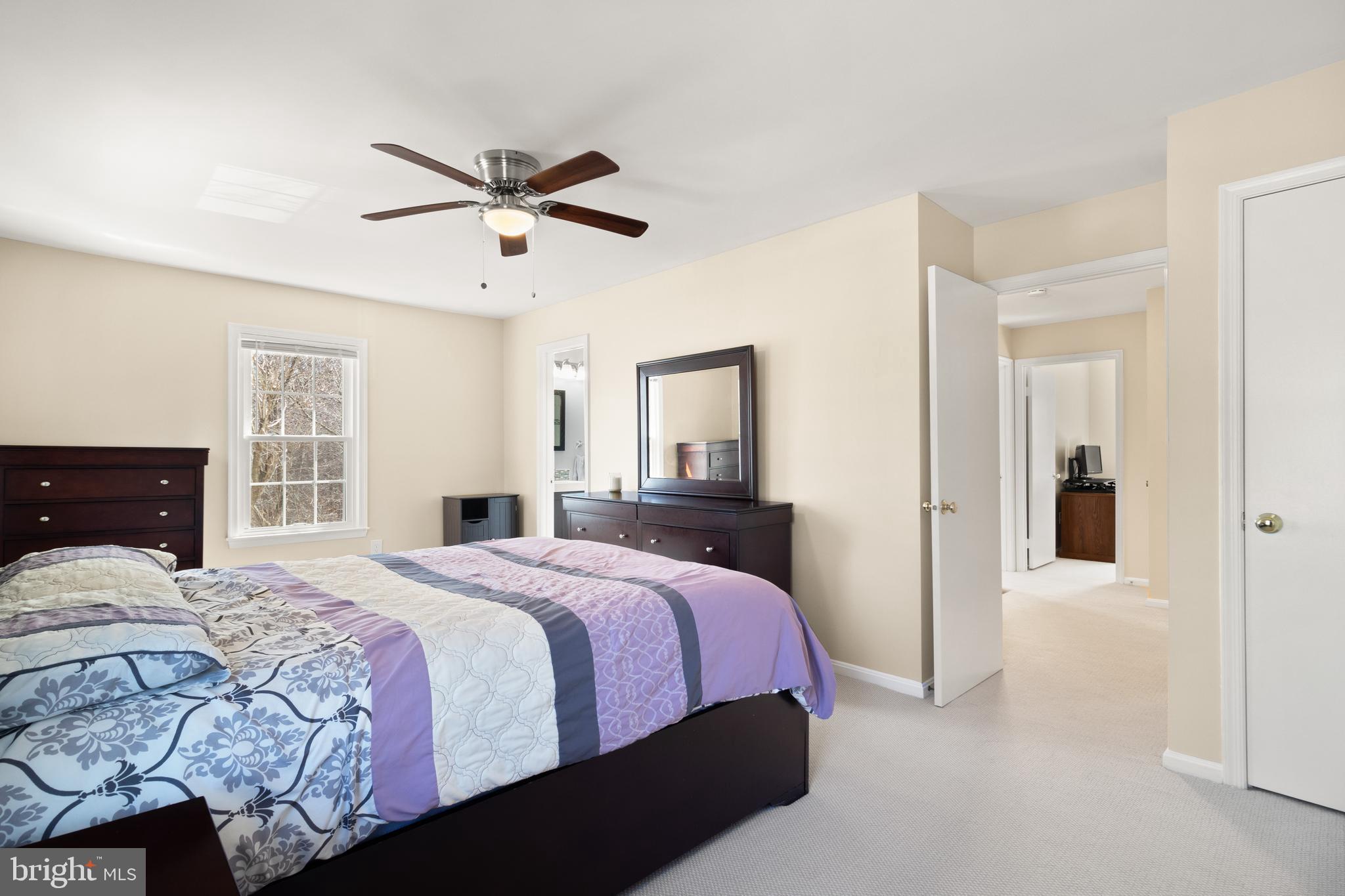 SPRING WOODS - Residential