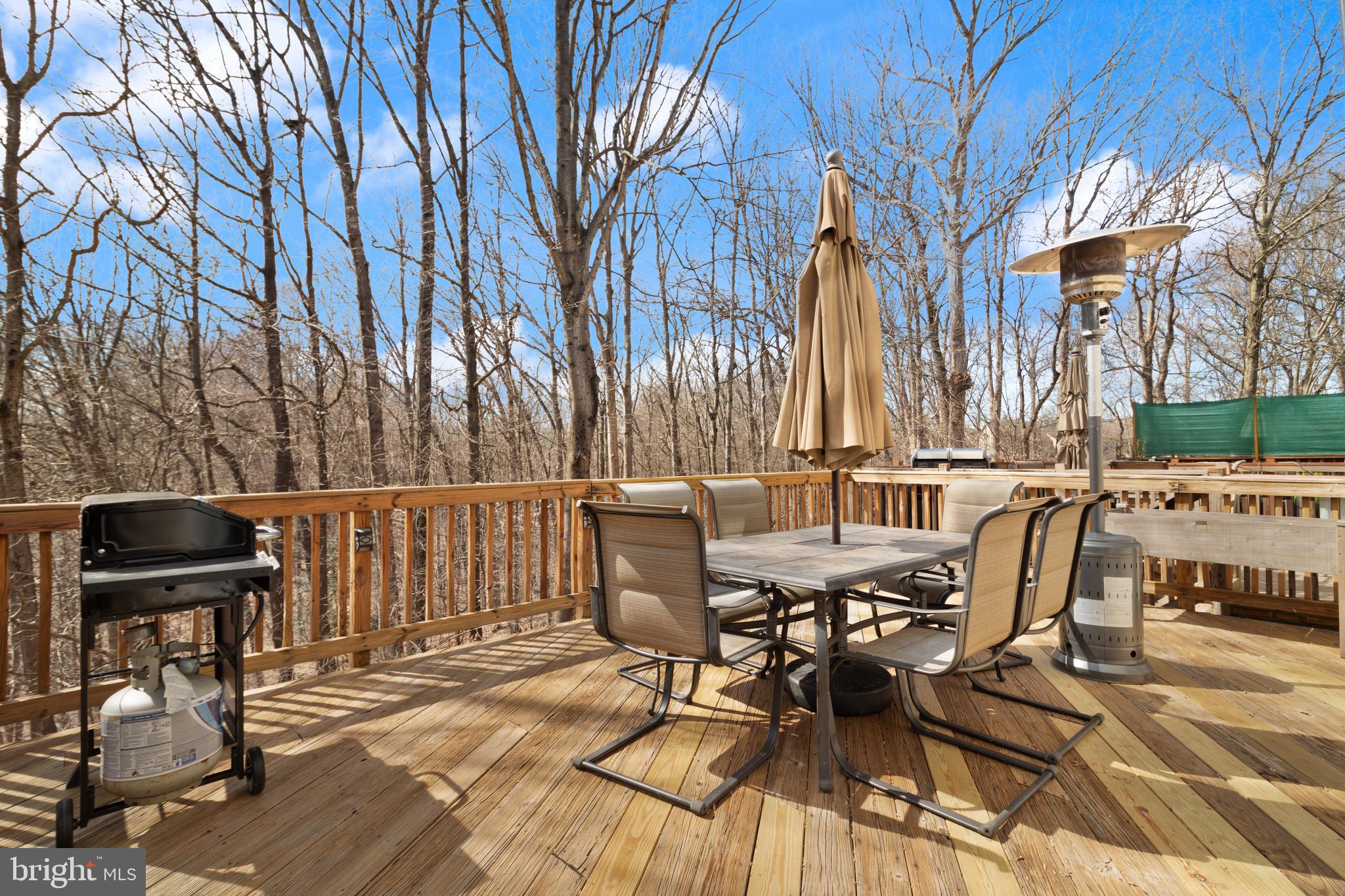 SPRING WOODS - Residential