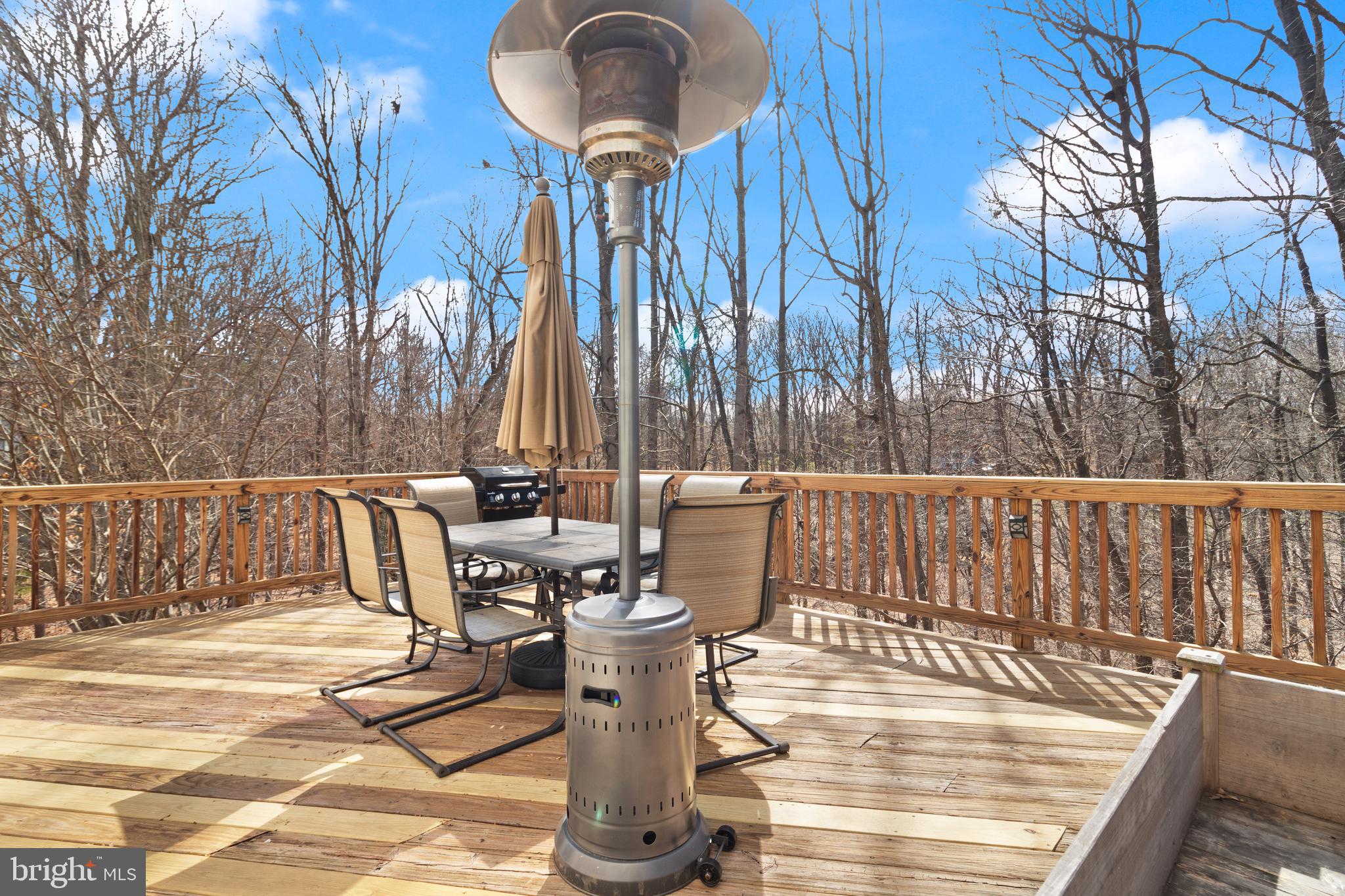 SPRING WOODS - Residential